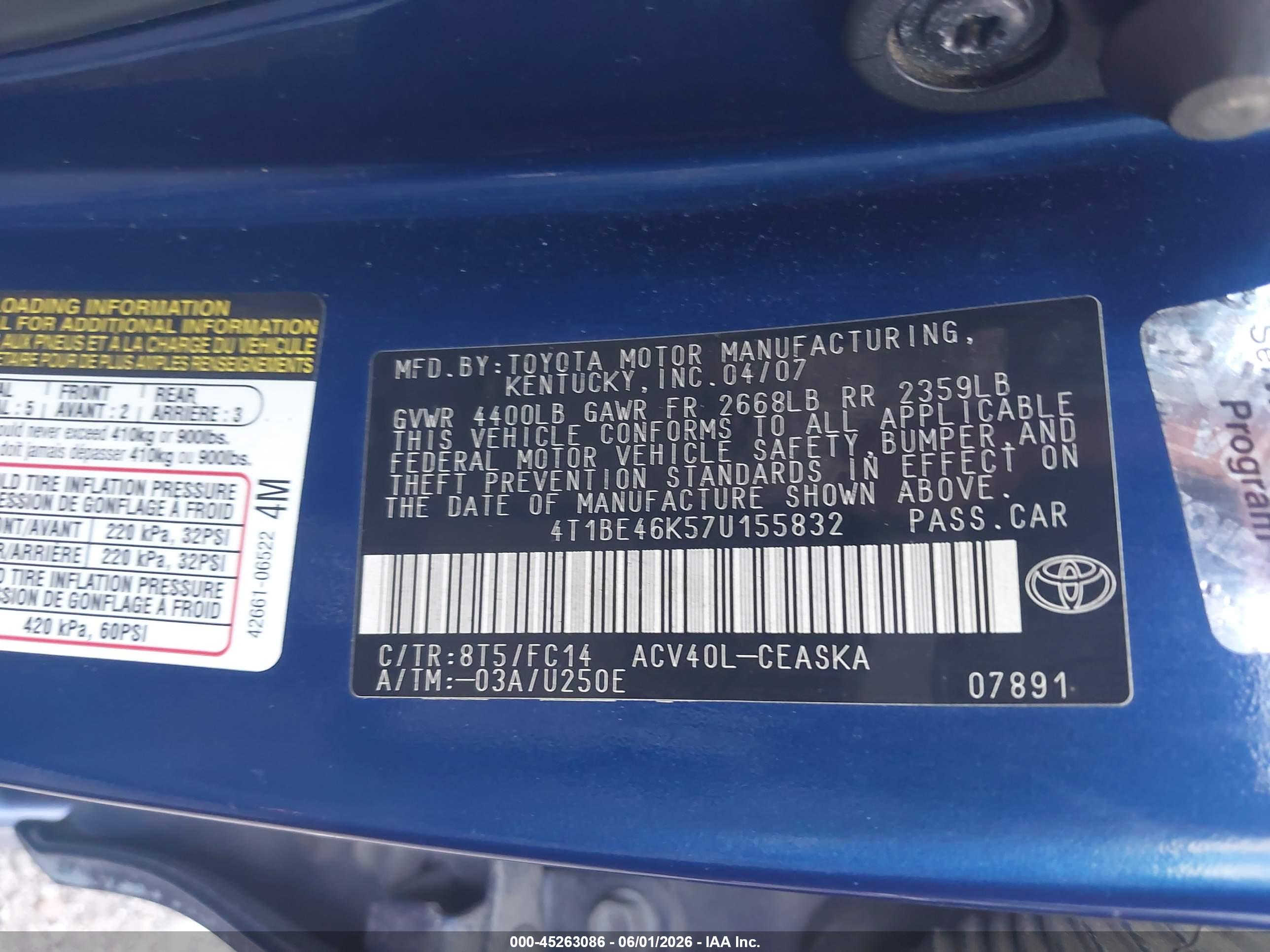 TOYOTA CAMRY image 9