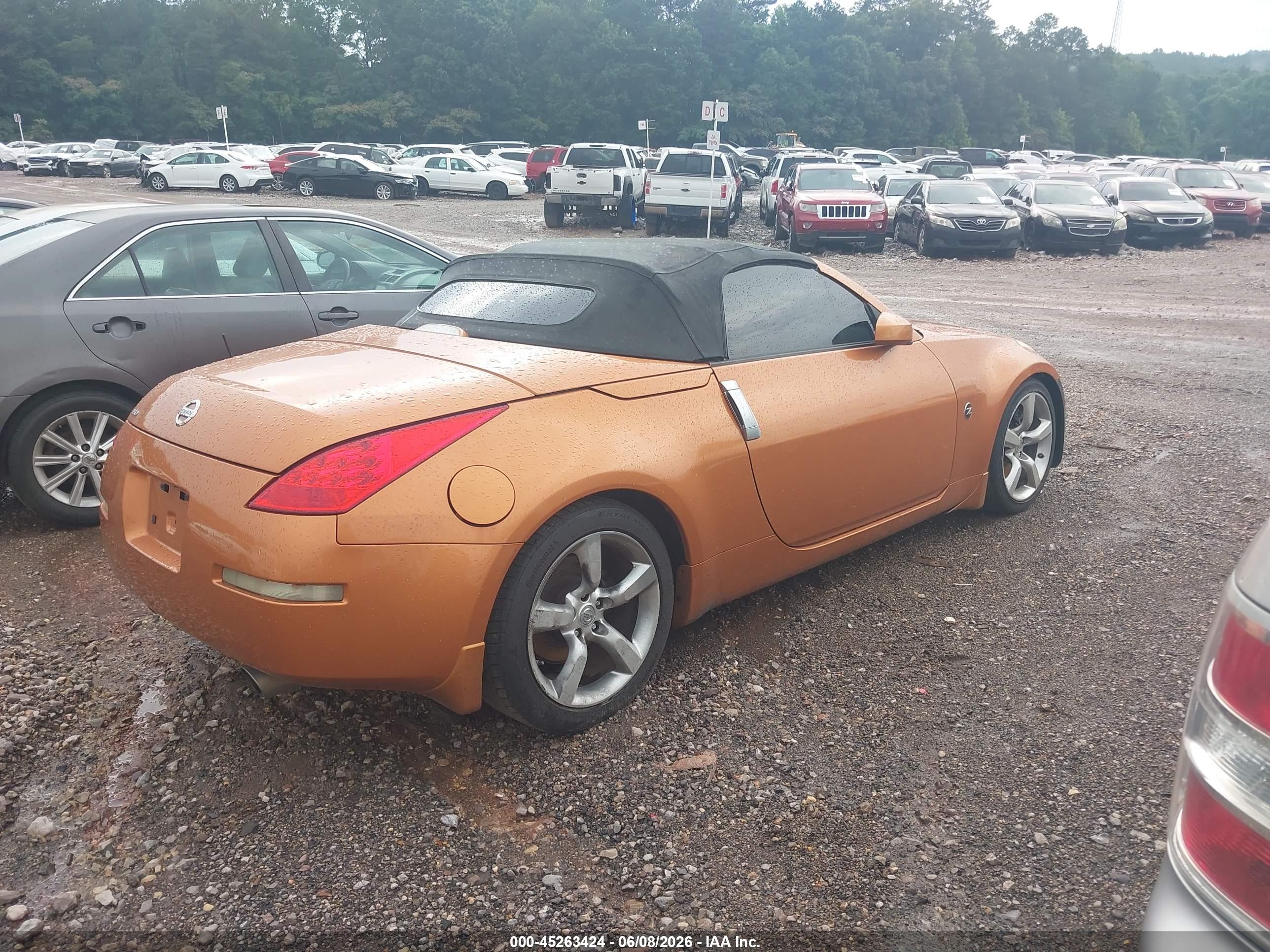NISSAN 350Z image 4