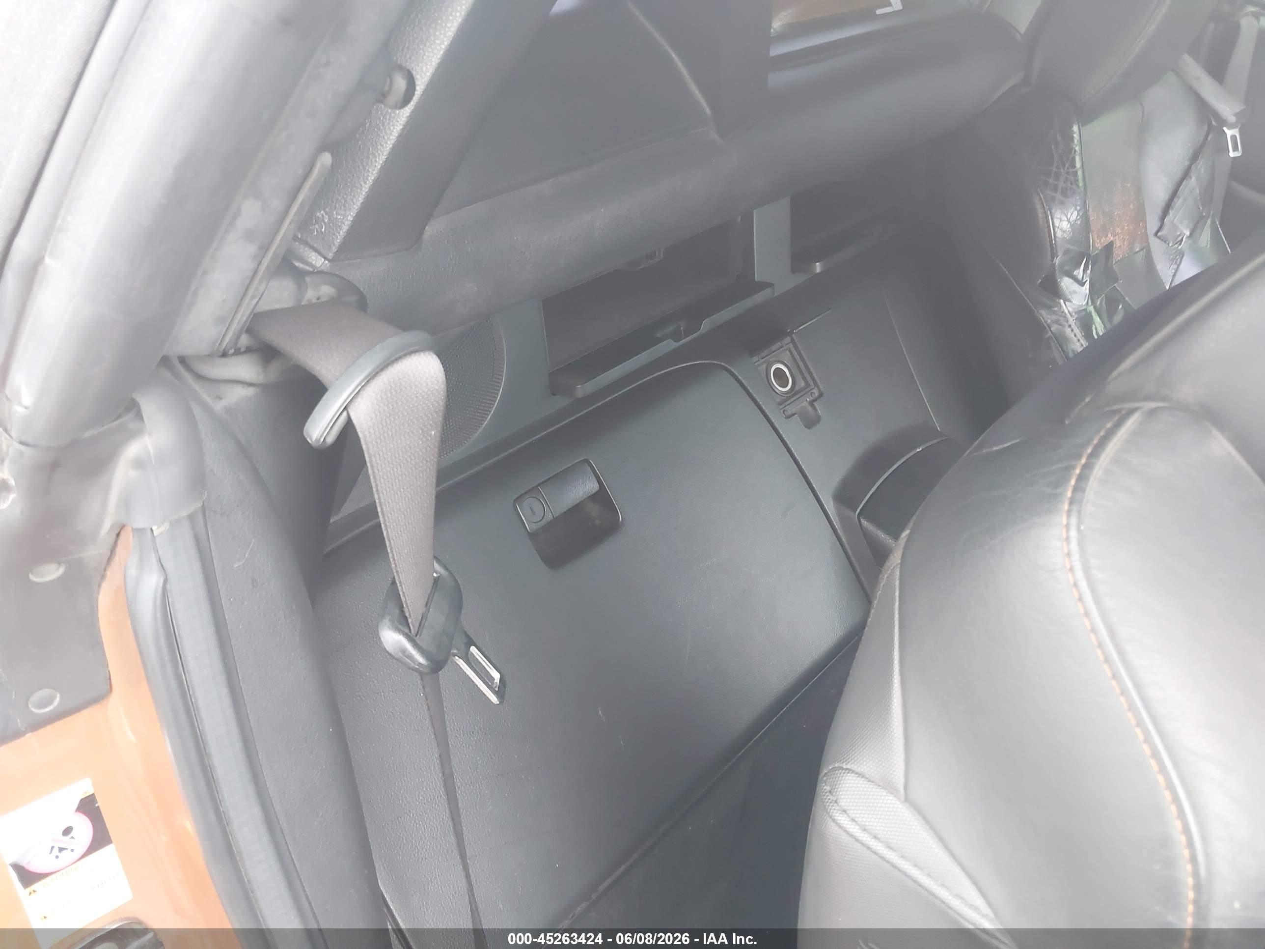NISSAN 350Z image 8