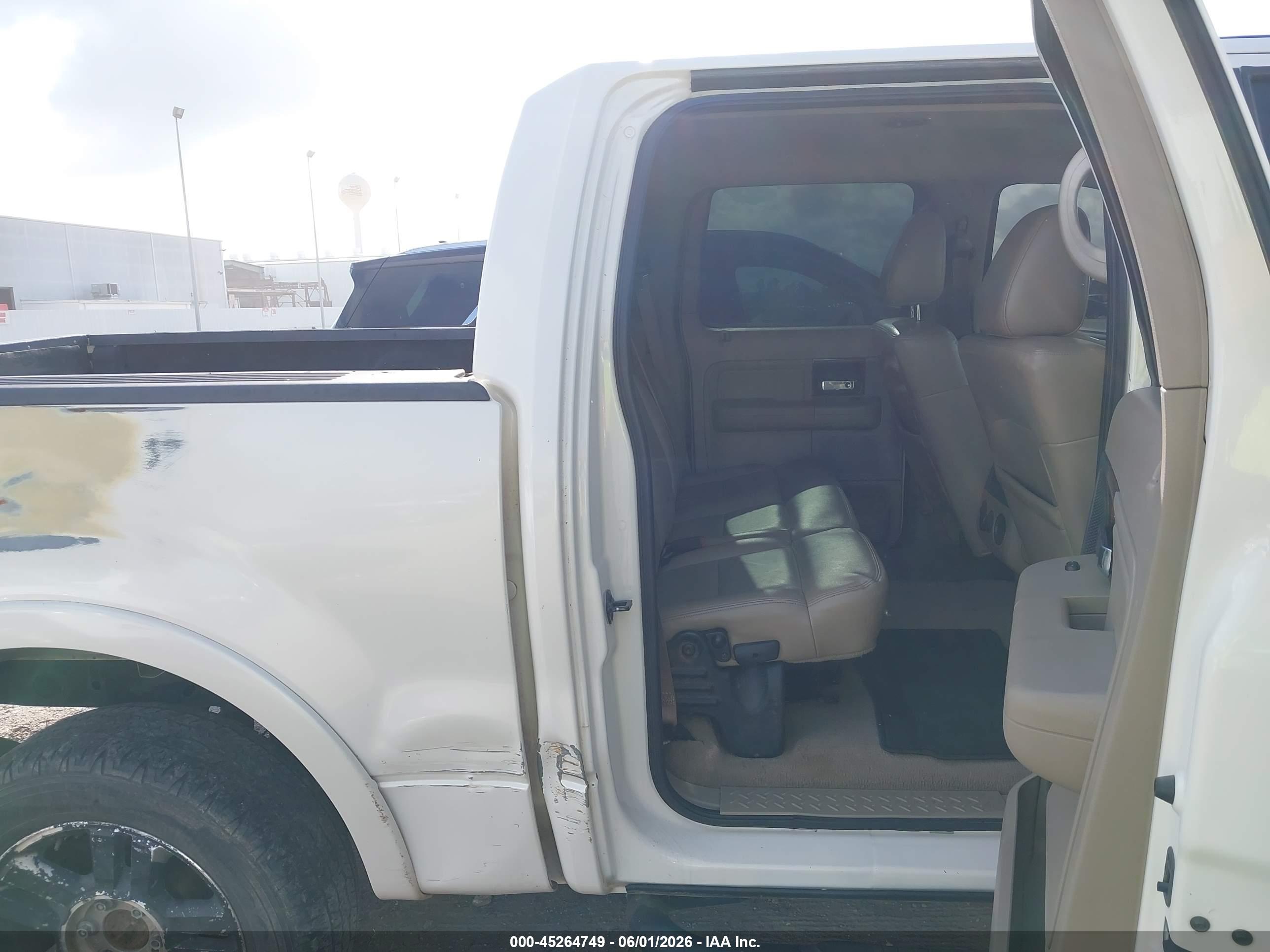 FORD F-150 image 8