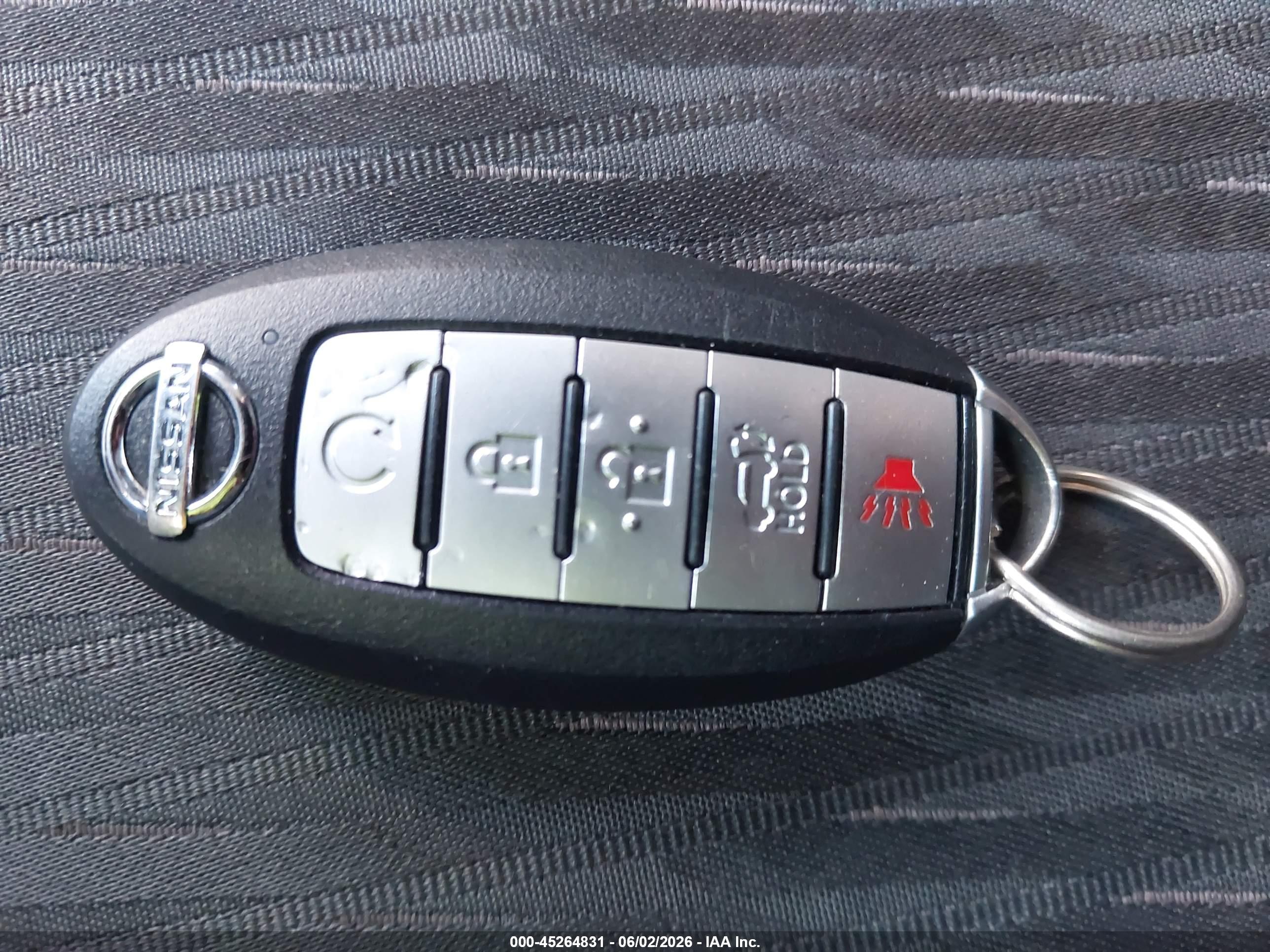 NISSAN ROGUE image 11