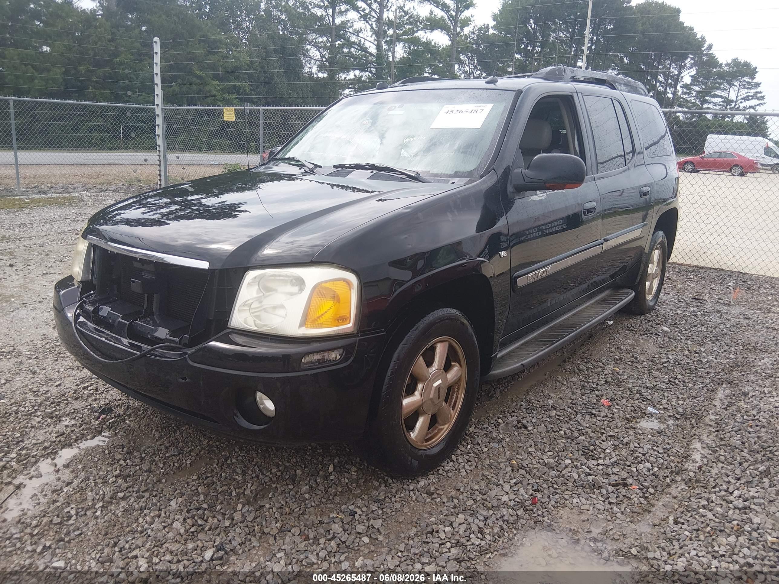 GMC ENVOY image 2