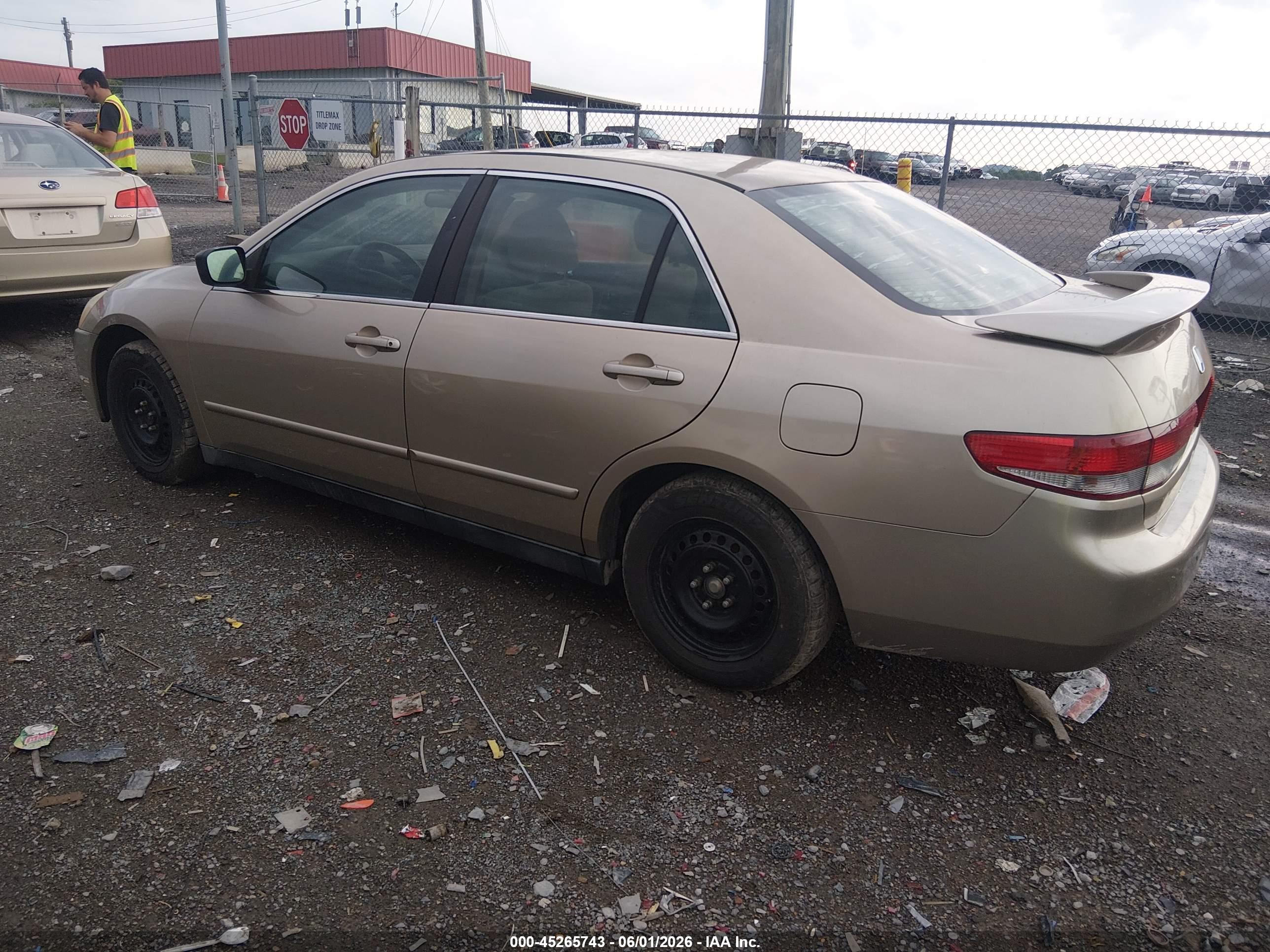 HONDA ACCORD image 3