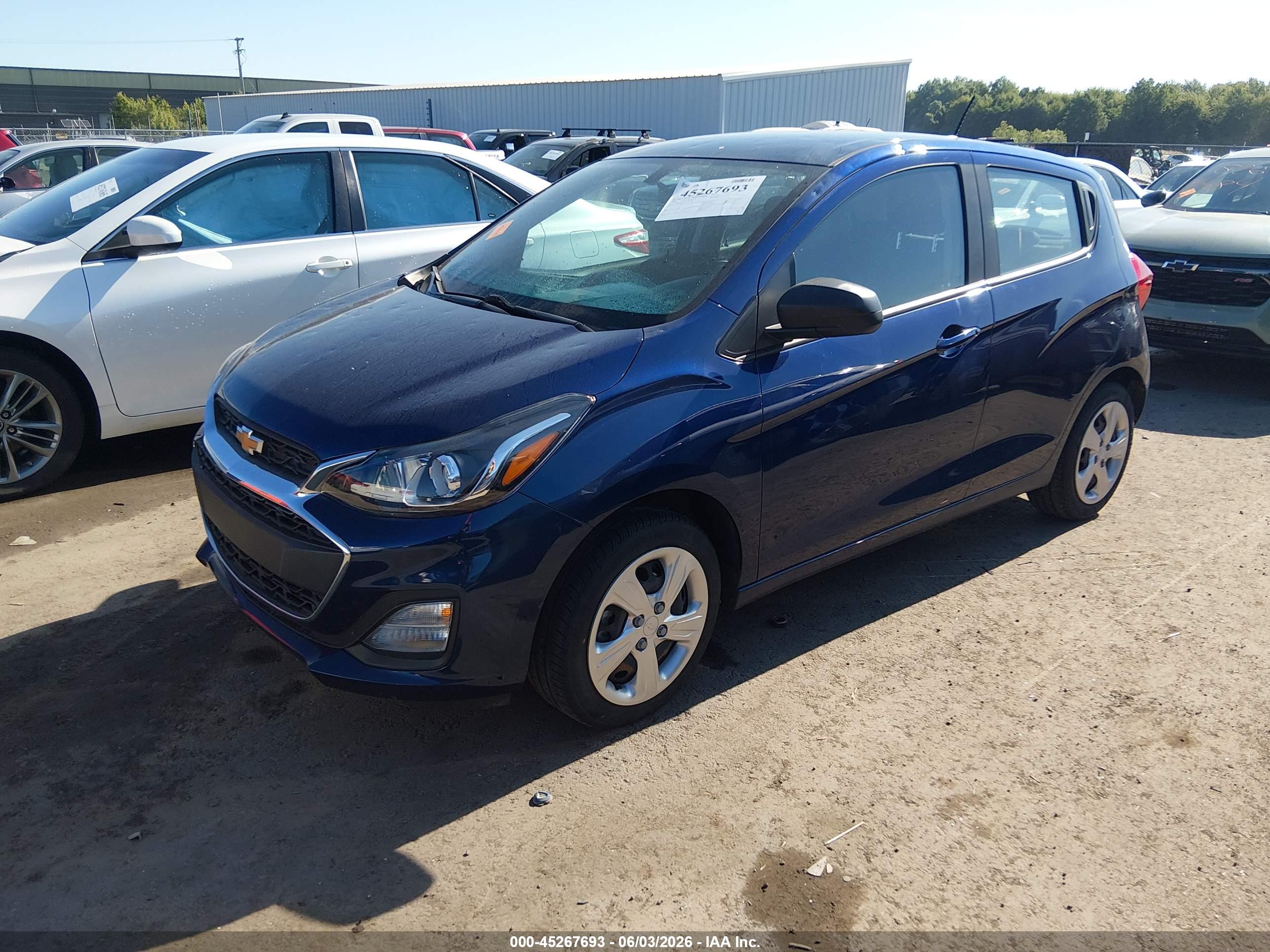 CHEVROLET SPARK image 2