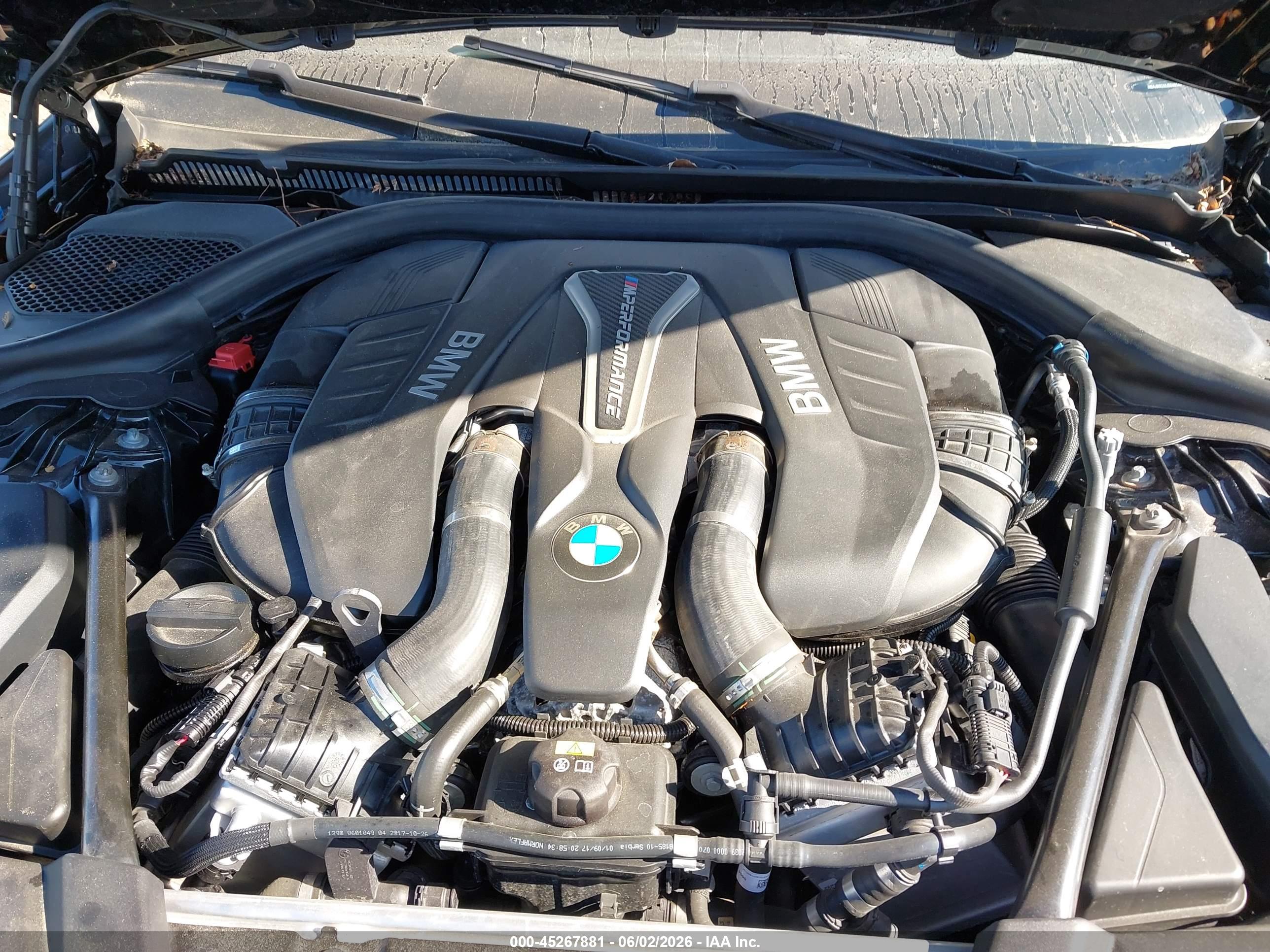 BMW M550I image 10