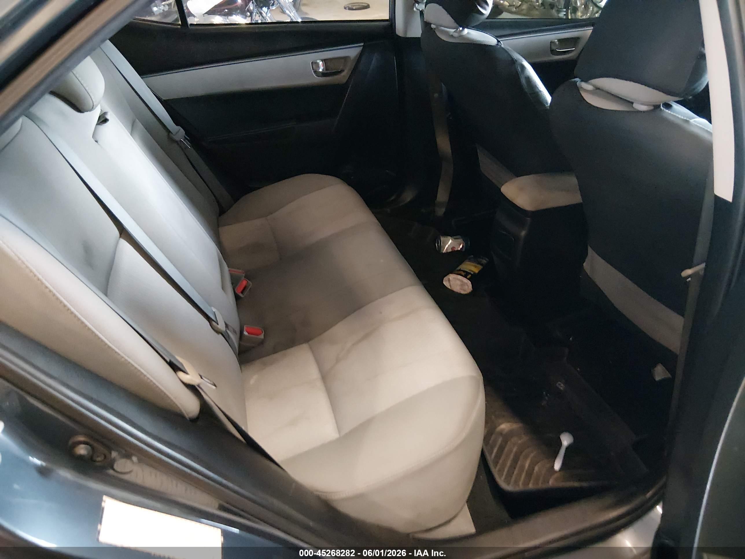 TOYOTA COROLLA image 8