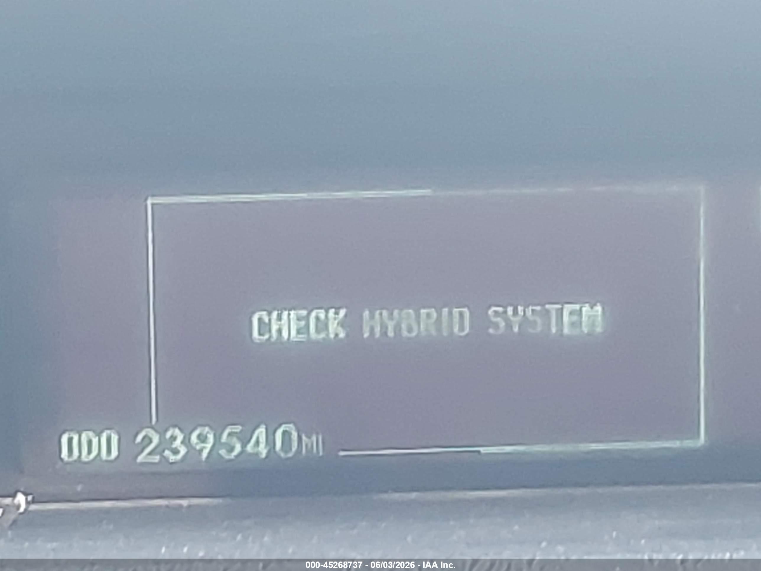 TOYOTA PRIUS image 7
