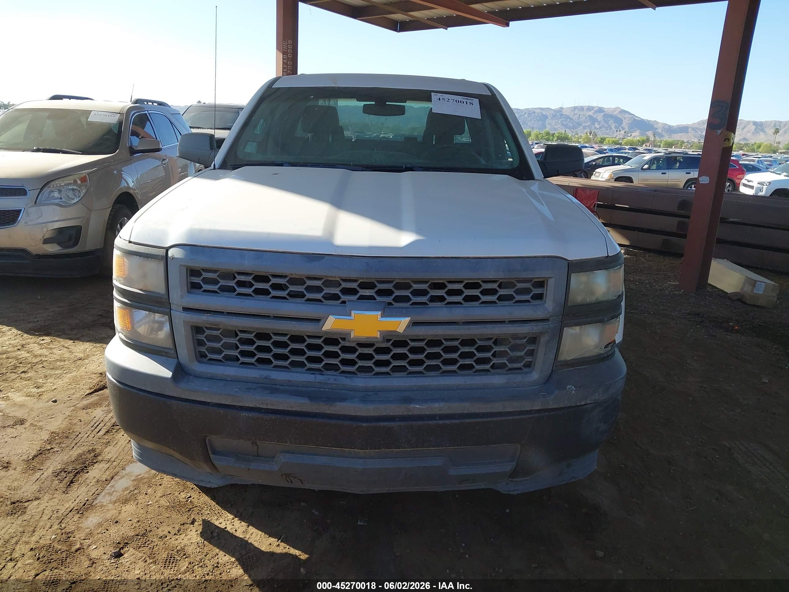 CHEVROLET SILVERADO image 6