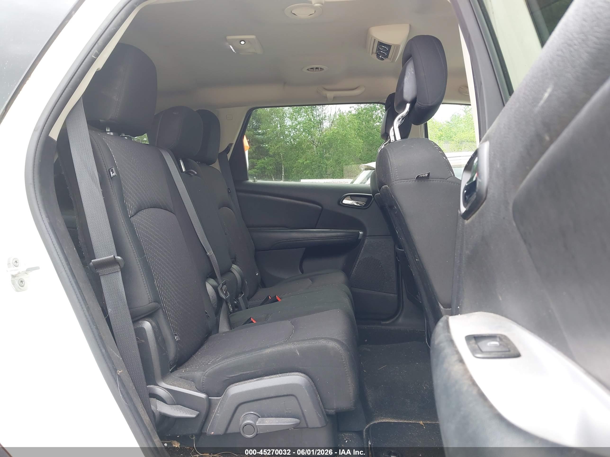 DODGE JOURNEY image 8