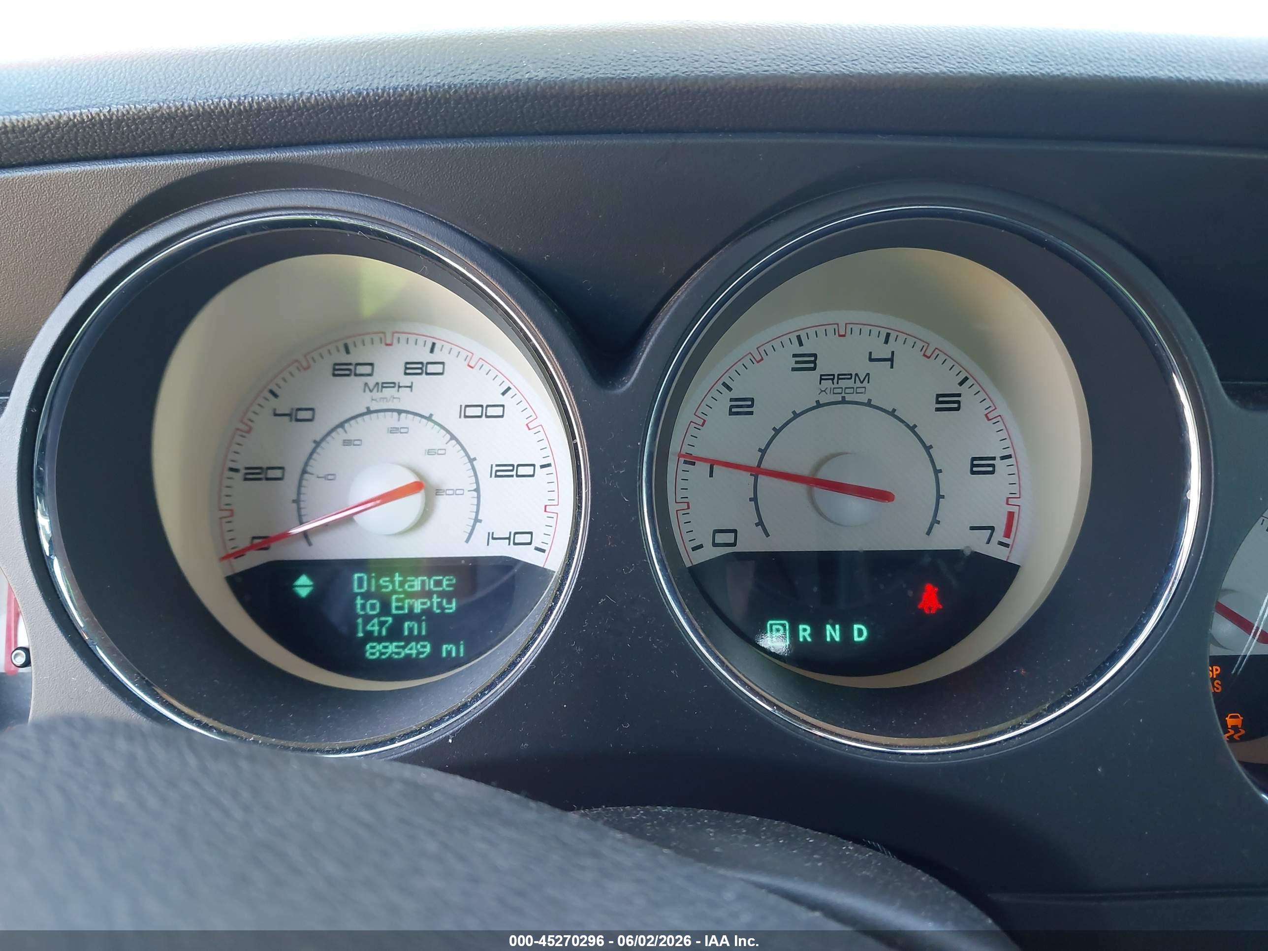 DODGE CHALLENGER image 7