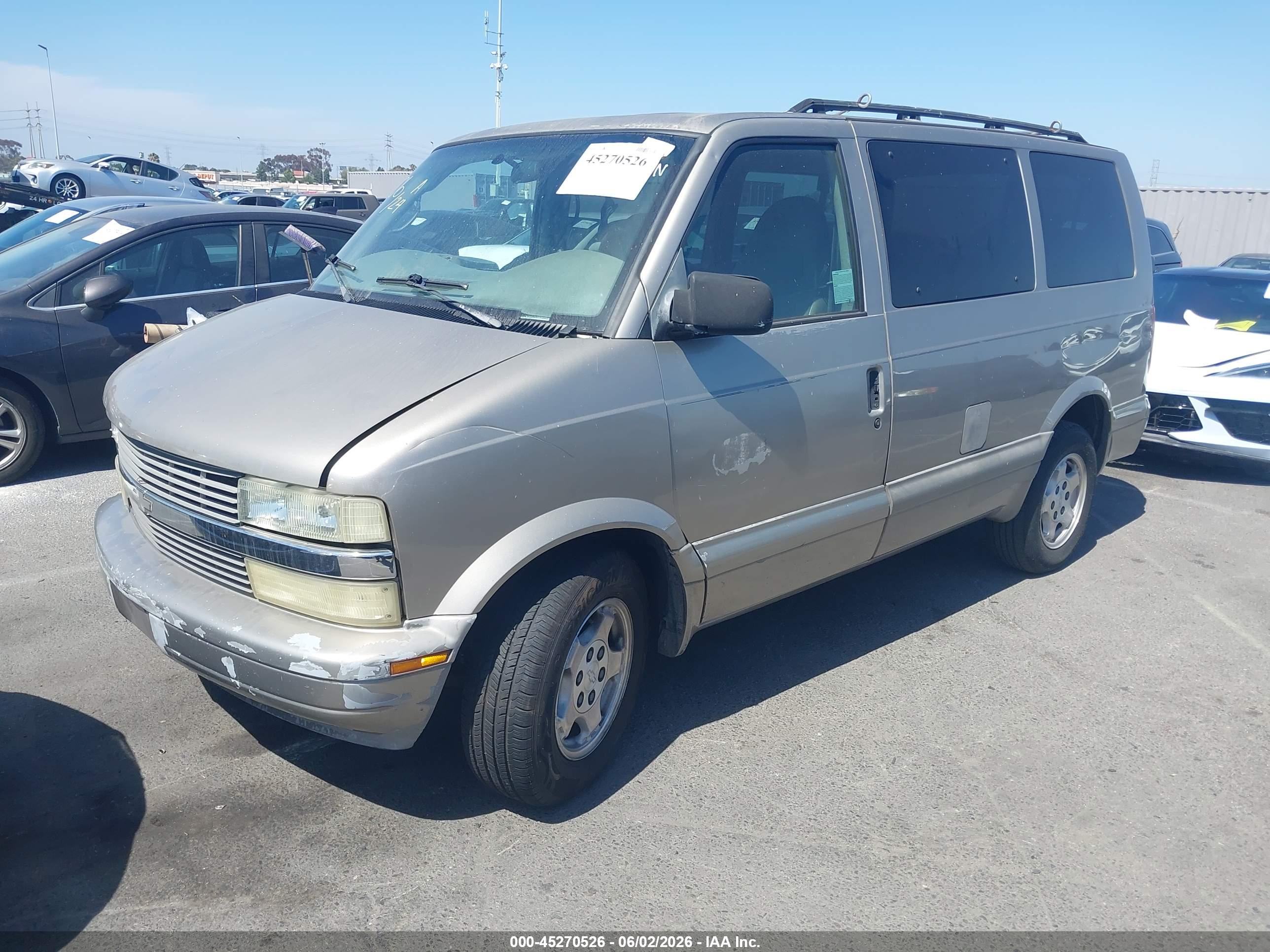 CHEVROLET ASTRO image 2