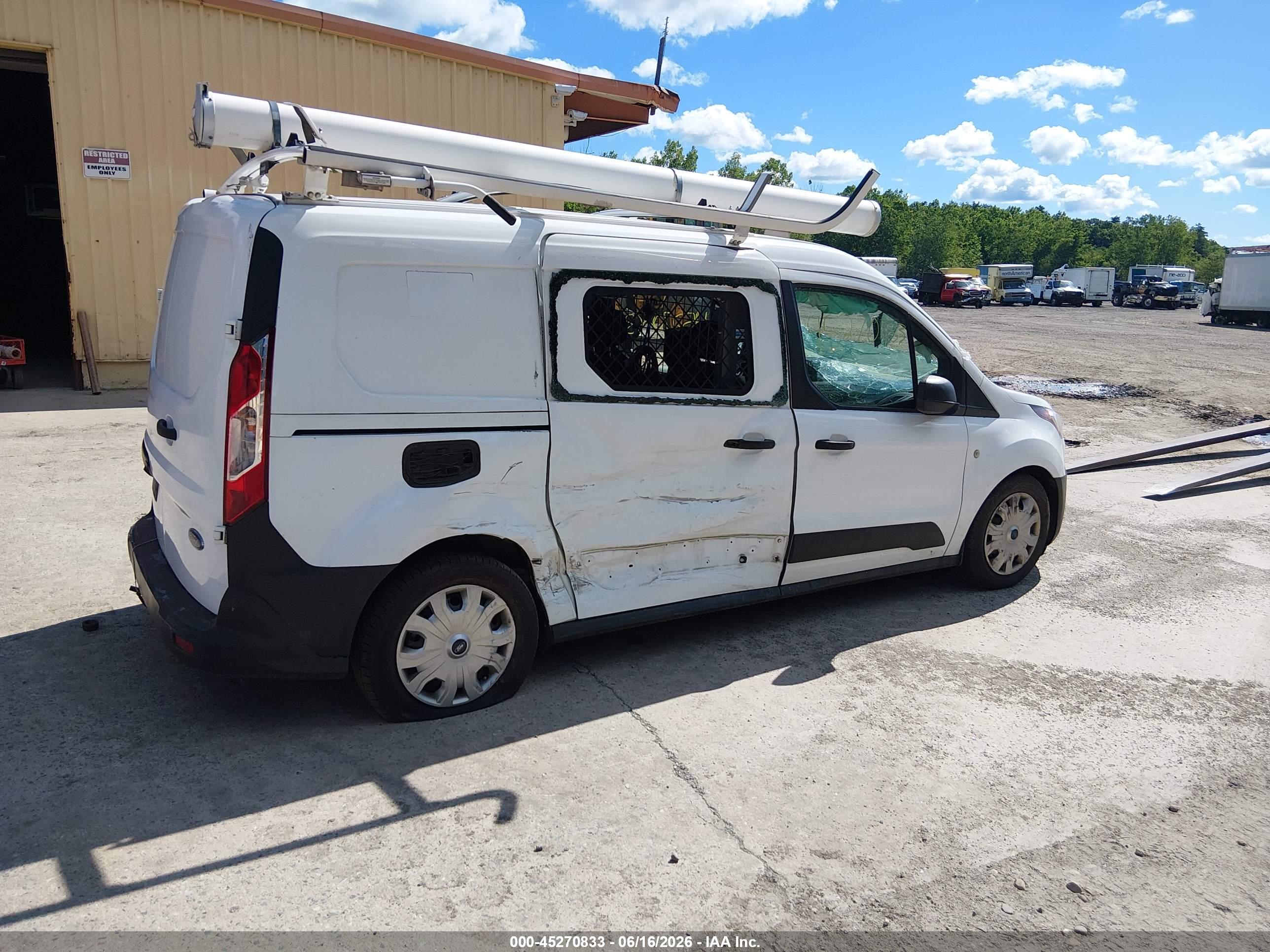 FORD TRANSIT image 4