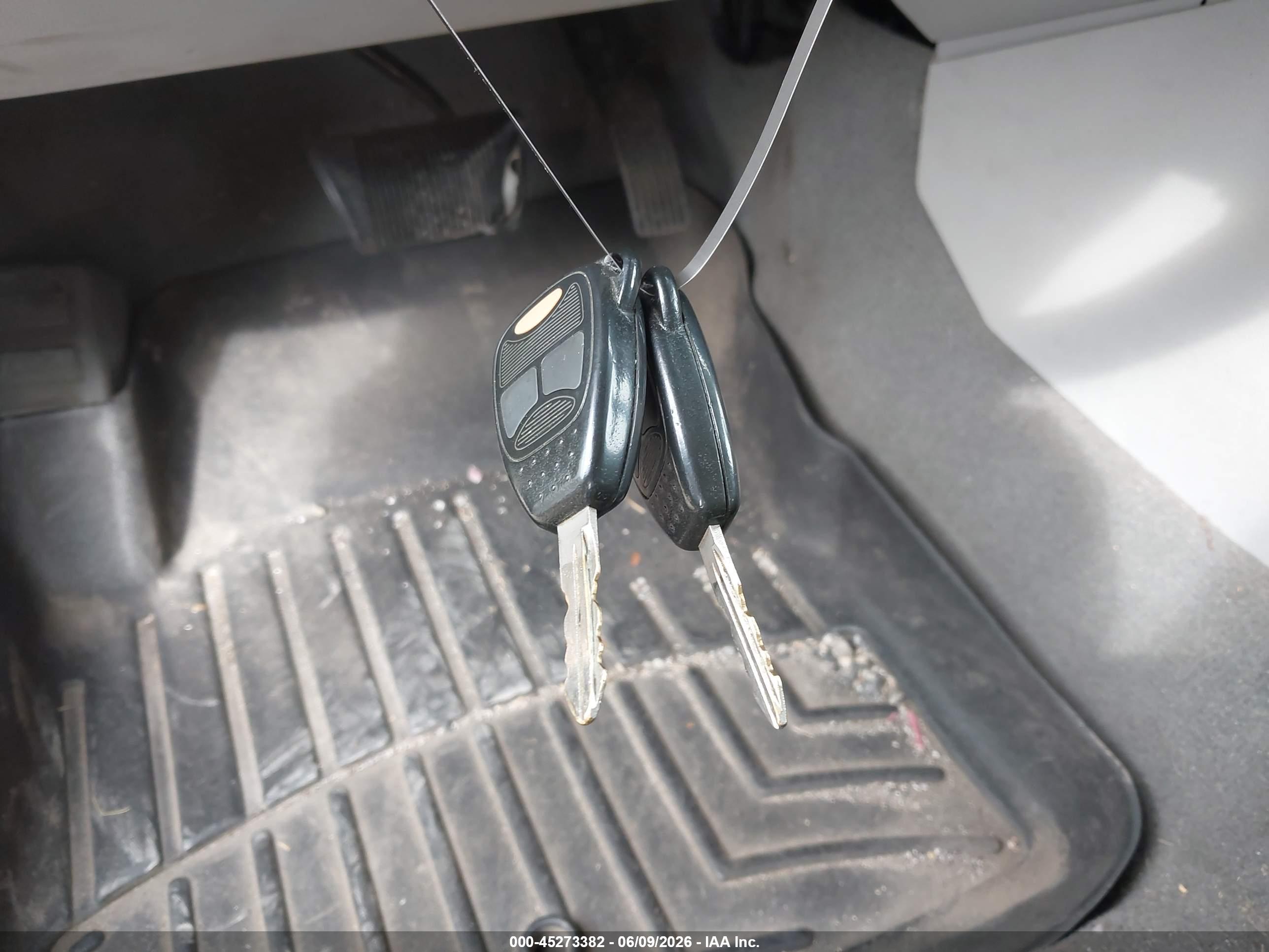 DODGE CALIBER image 11
