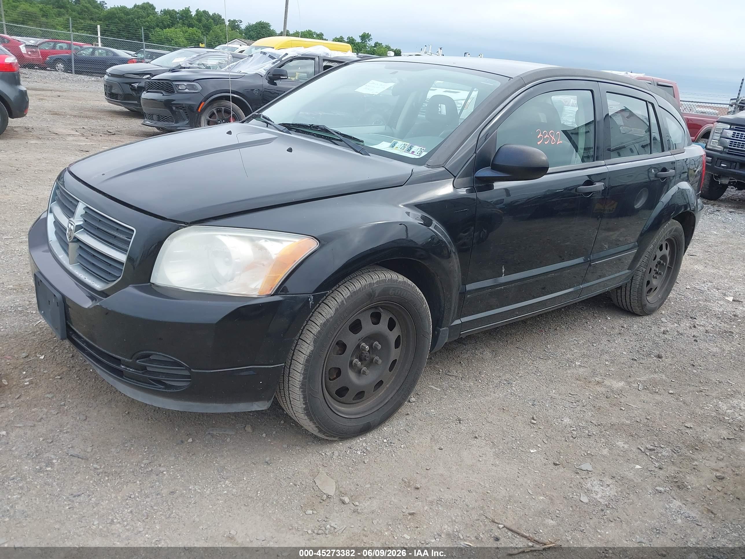 DODGE CALIBER image 2