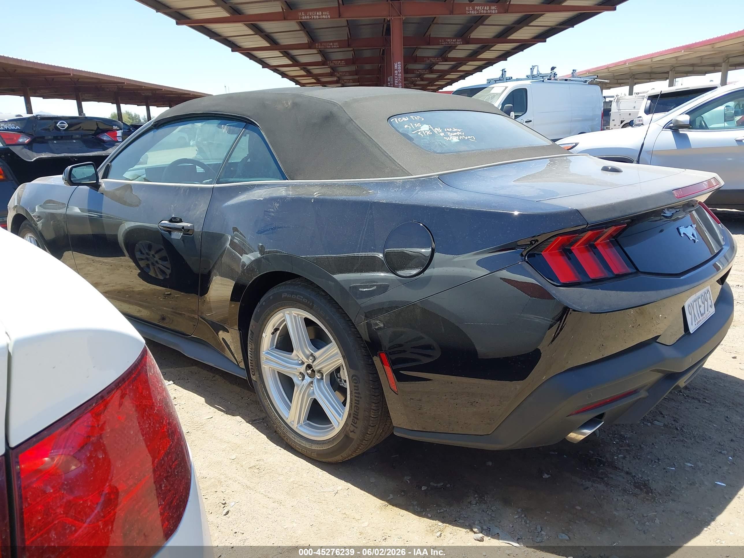 FORD MUSTANG image 3