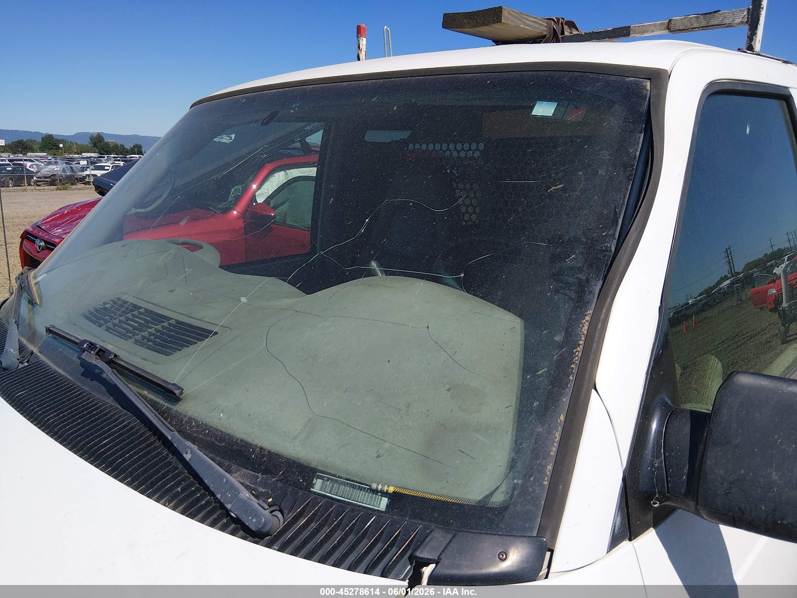 CHEVROLET ASTRO image 6