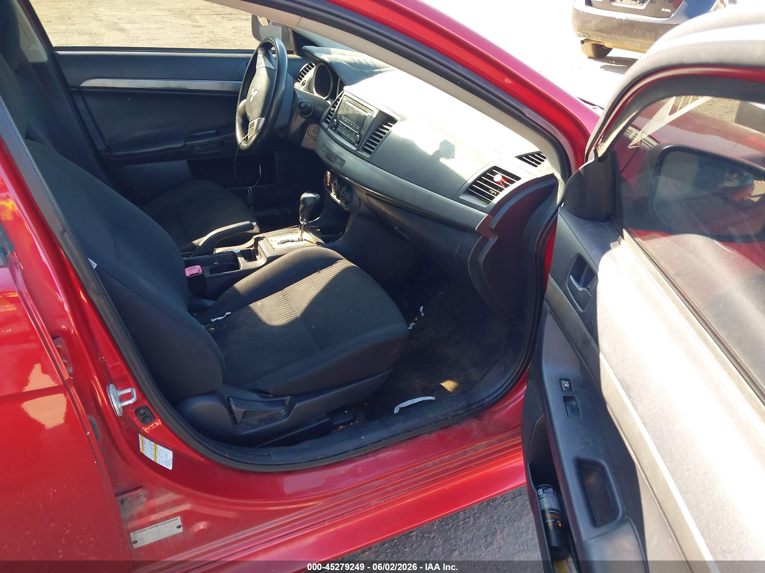 MITSUBISHI LANCER image 5