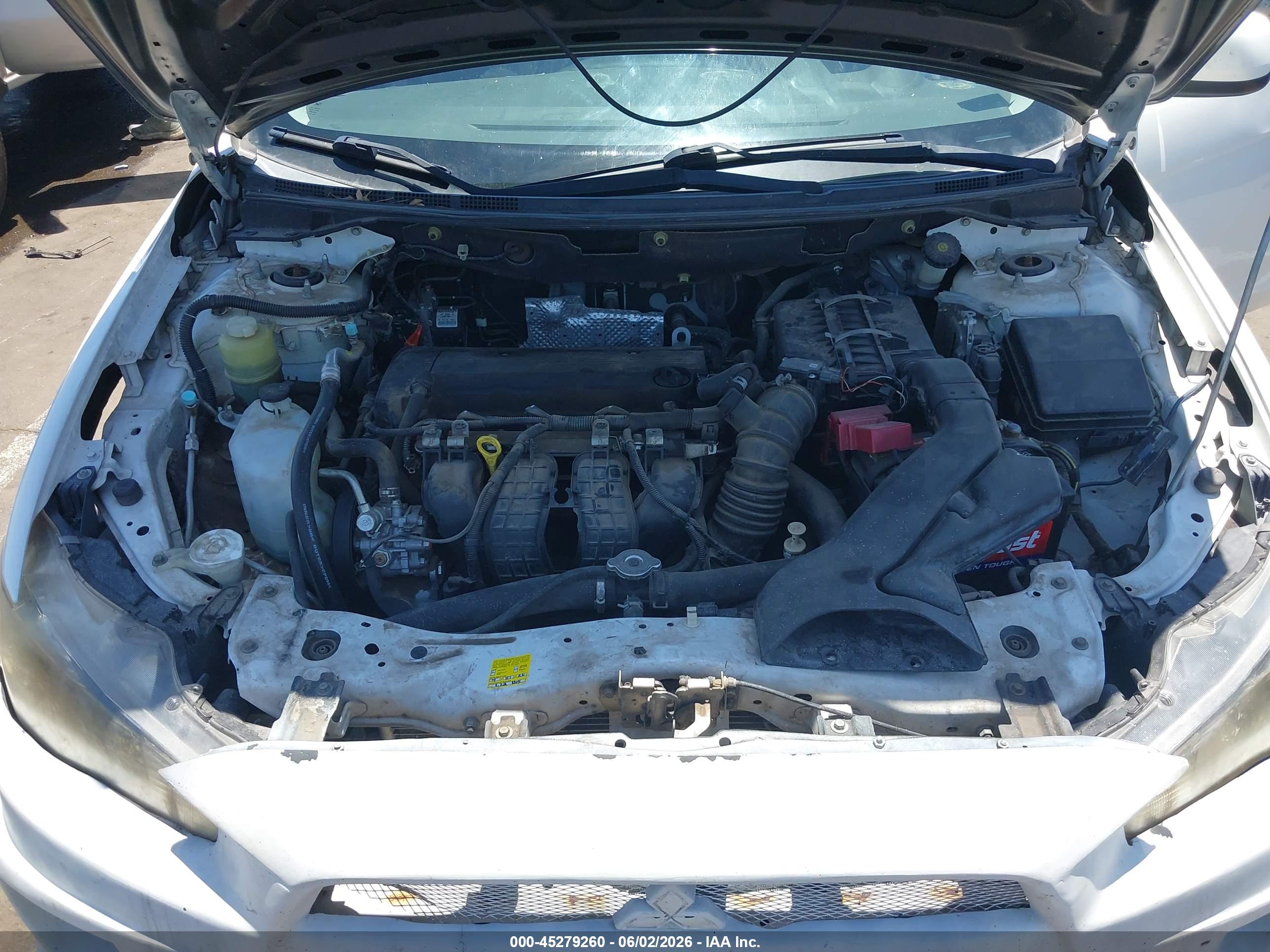 MITSUBISHI LANCER image 10