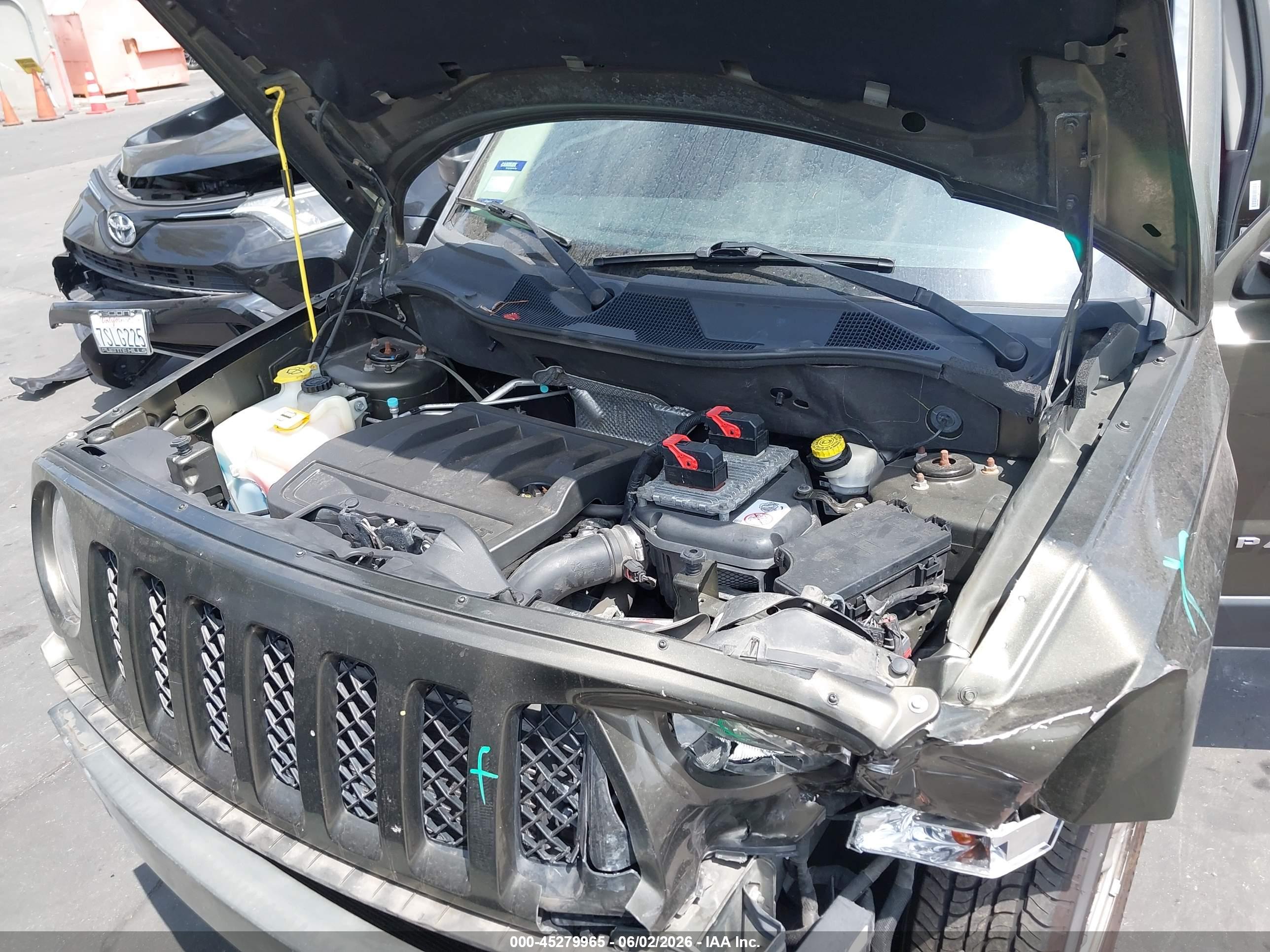 JEEP PATRIOT image 10