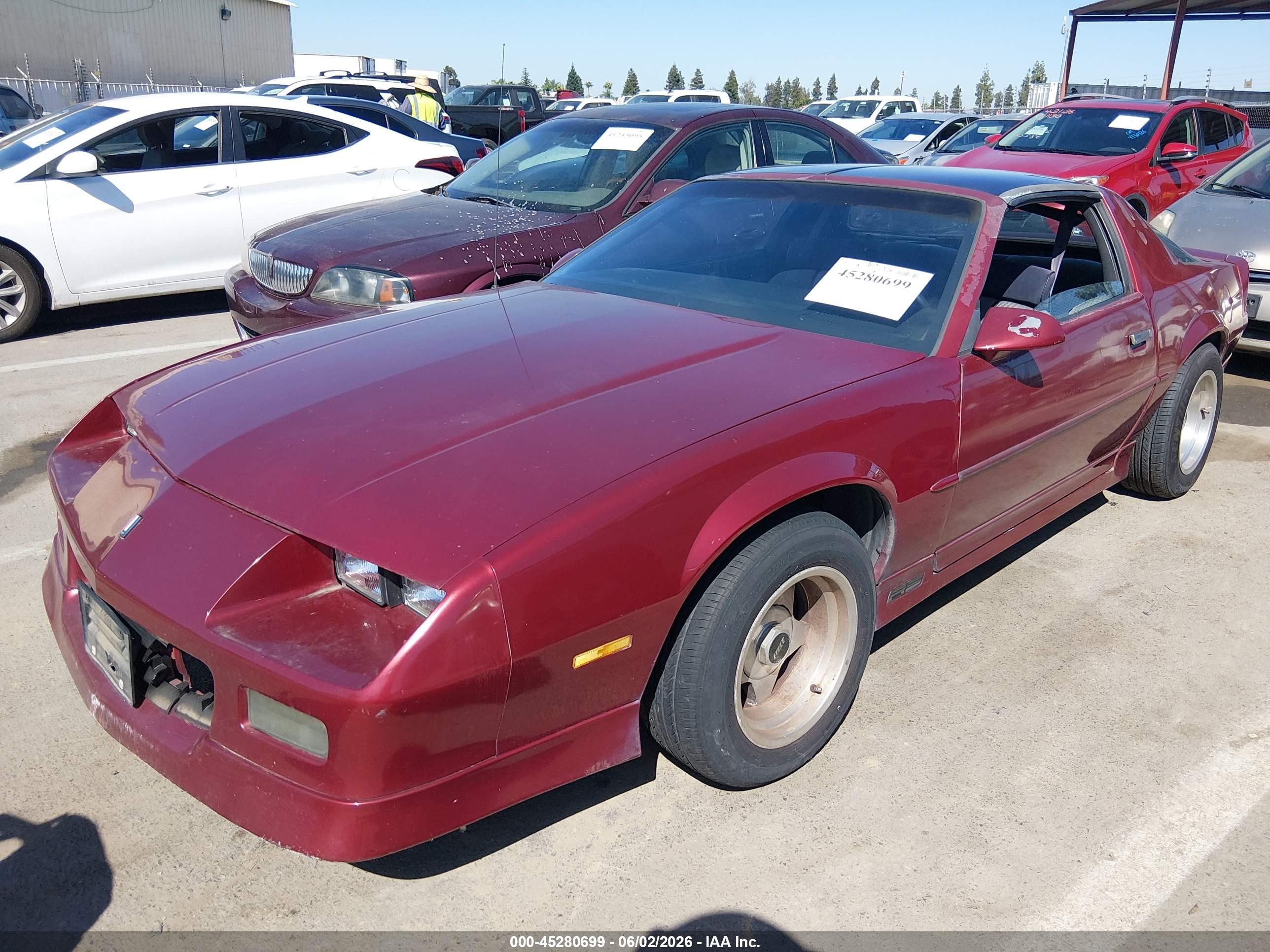 CHEVROLET CAMARO image 2