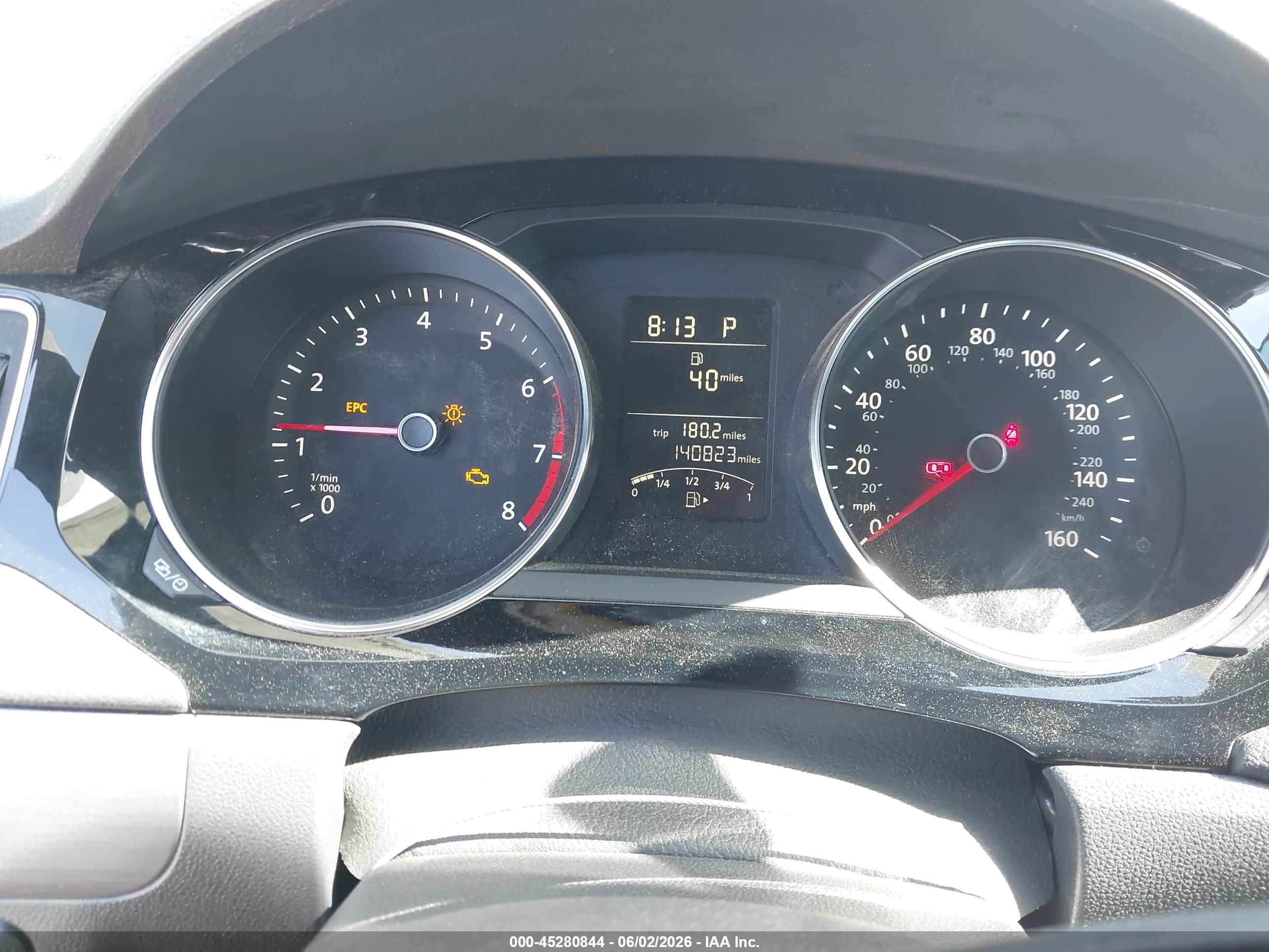 VOLKSWAGEN JETTA image 7