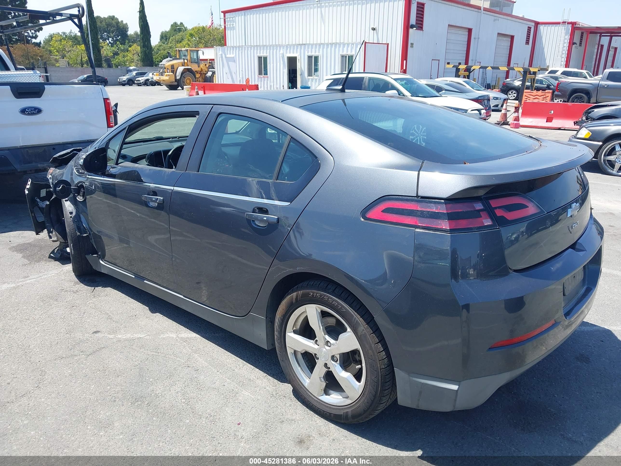 CHEVROLET VOLT image 3