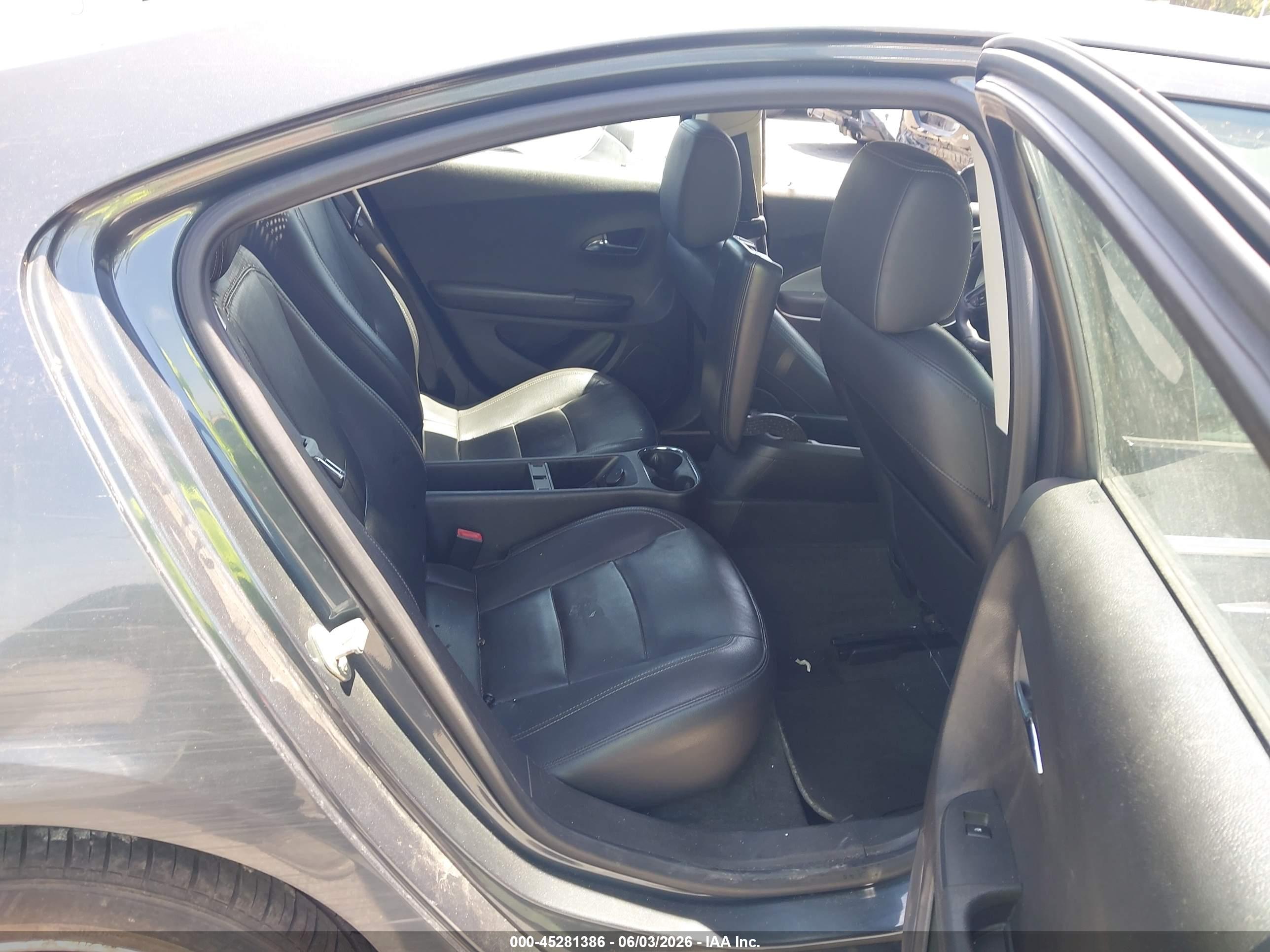 CHEVROLET VOLT image 8