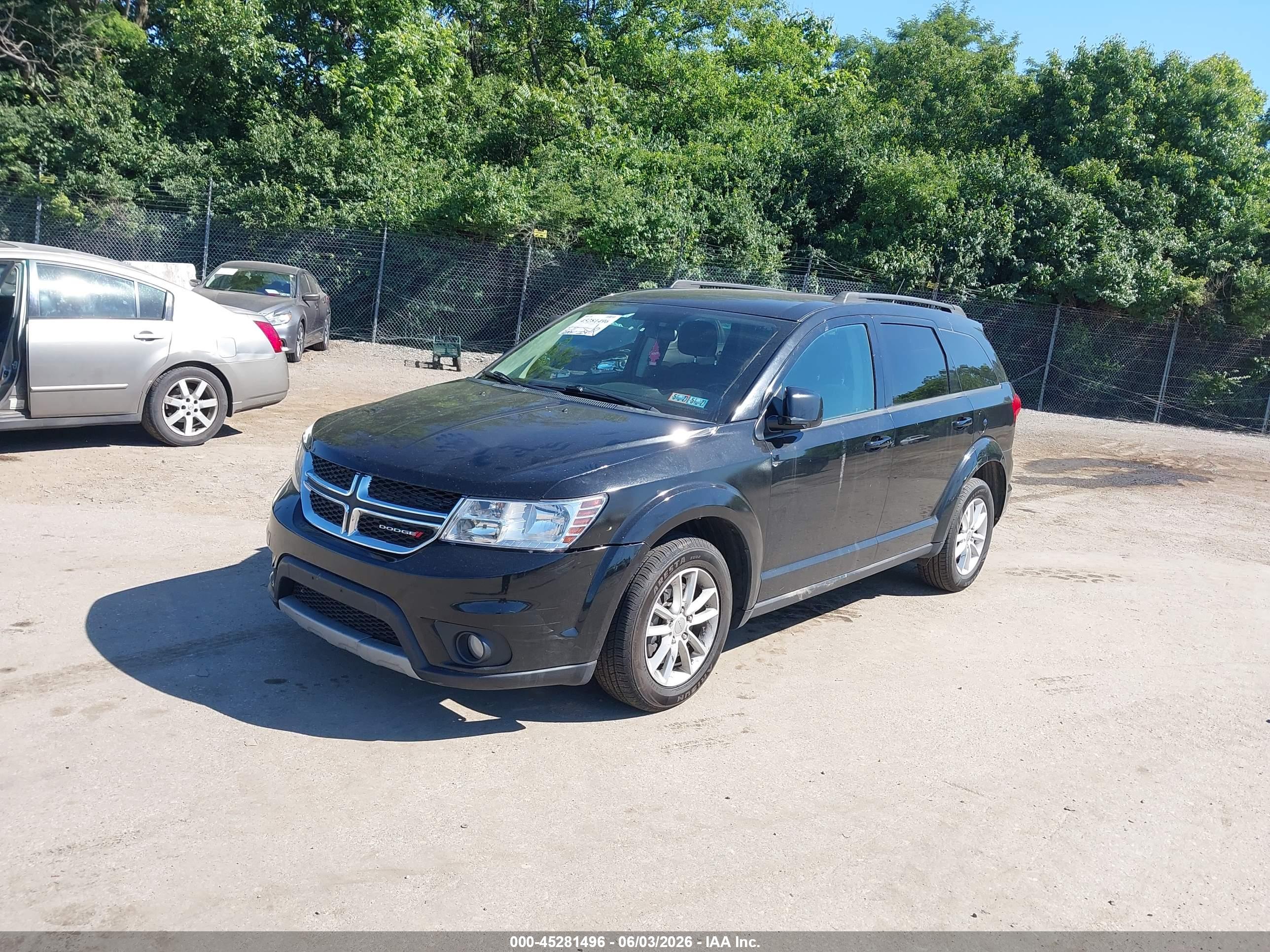 DODGE JOURNEY image 2