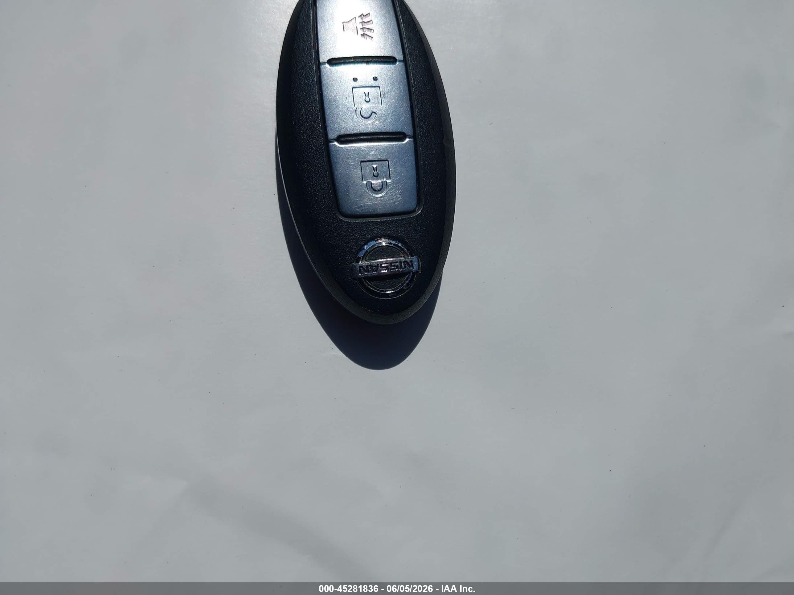 NISSAN JUKE image 11