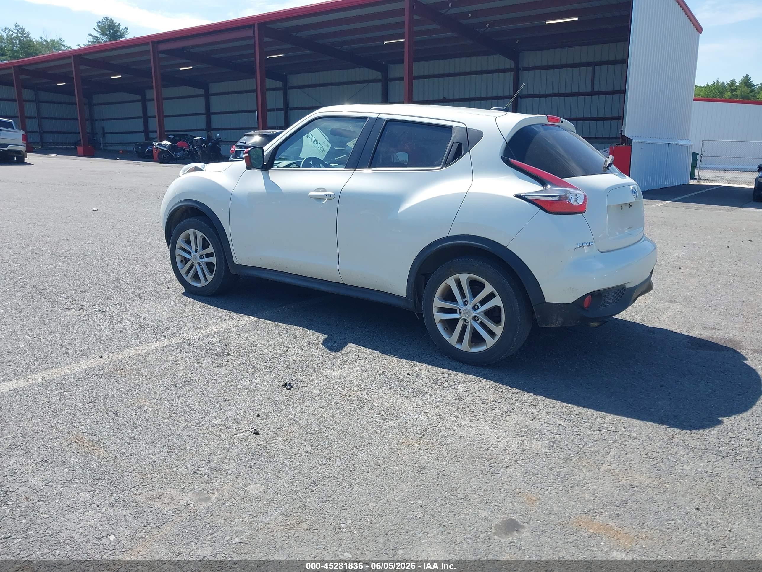 NISSAN JUKE image 3