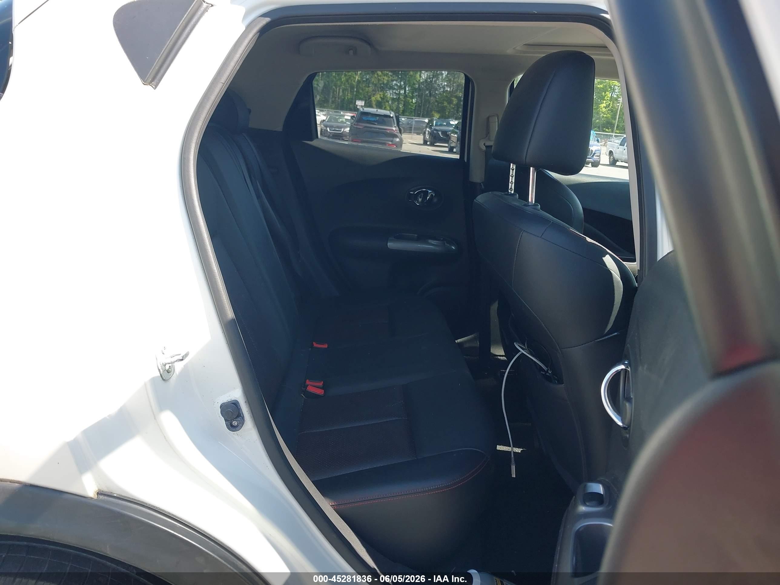 NISSAN JUKE image 8