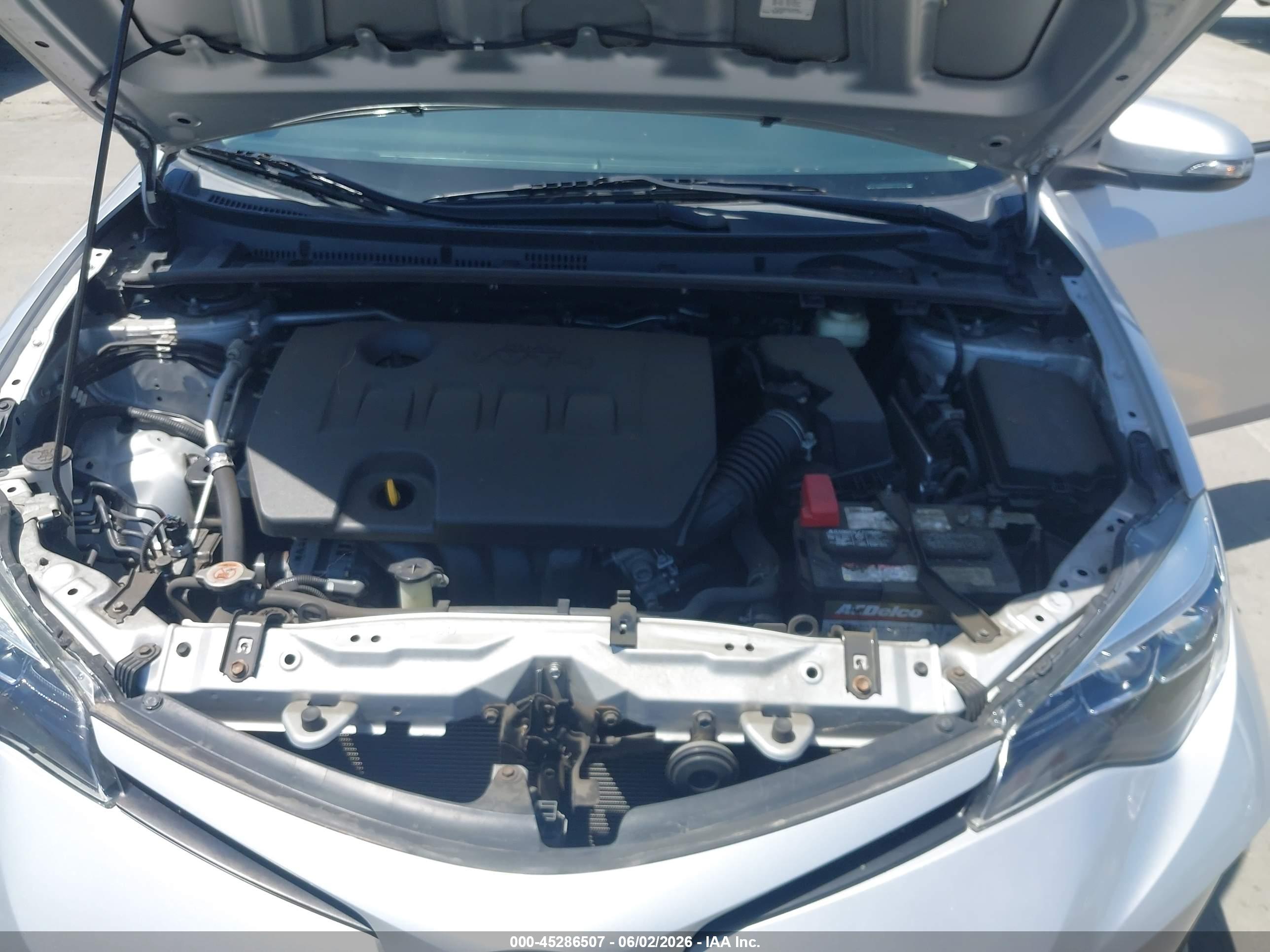 TOYOTA COROLLA image 10