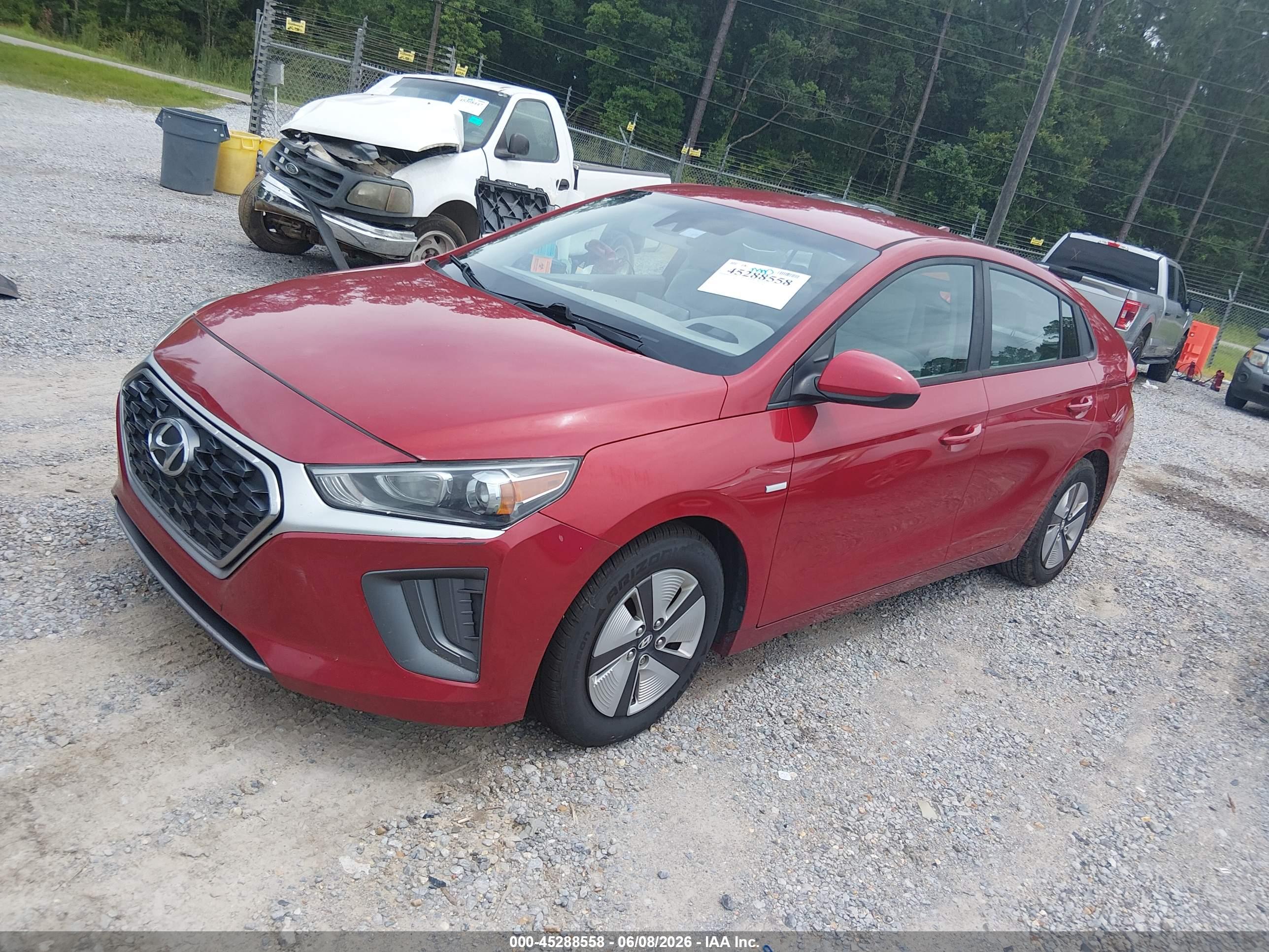 HYUNDAI IONIQ image 2