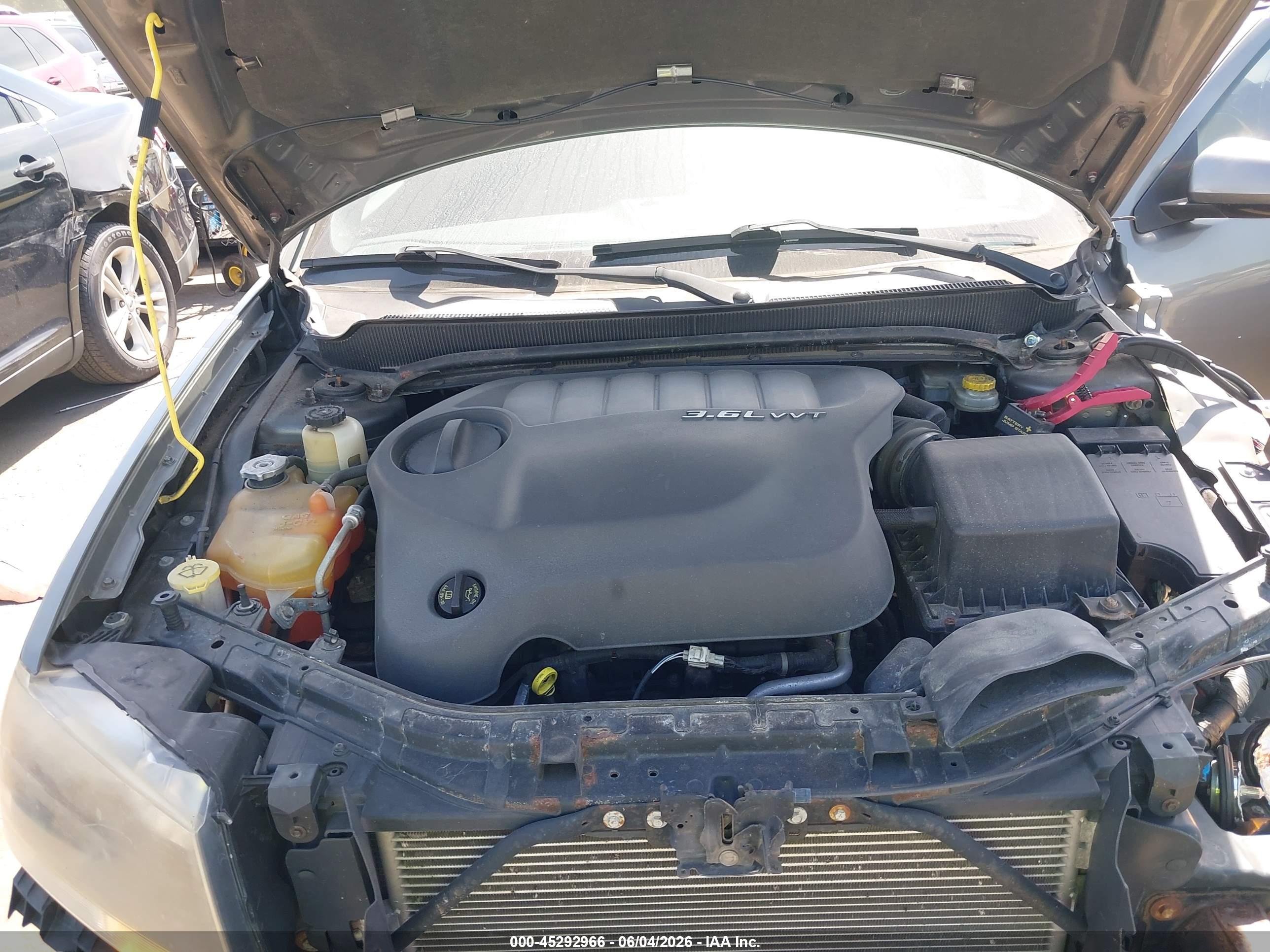 DODGE AVENGER image 10