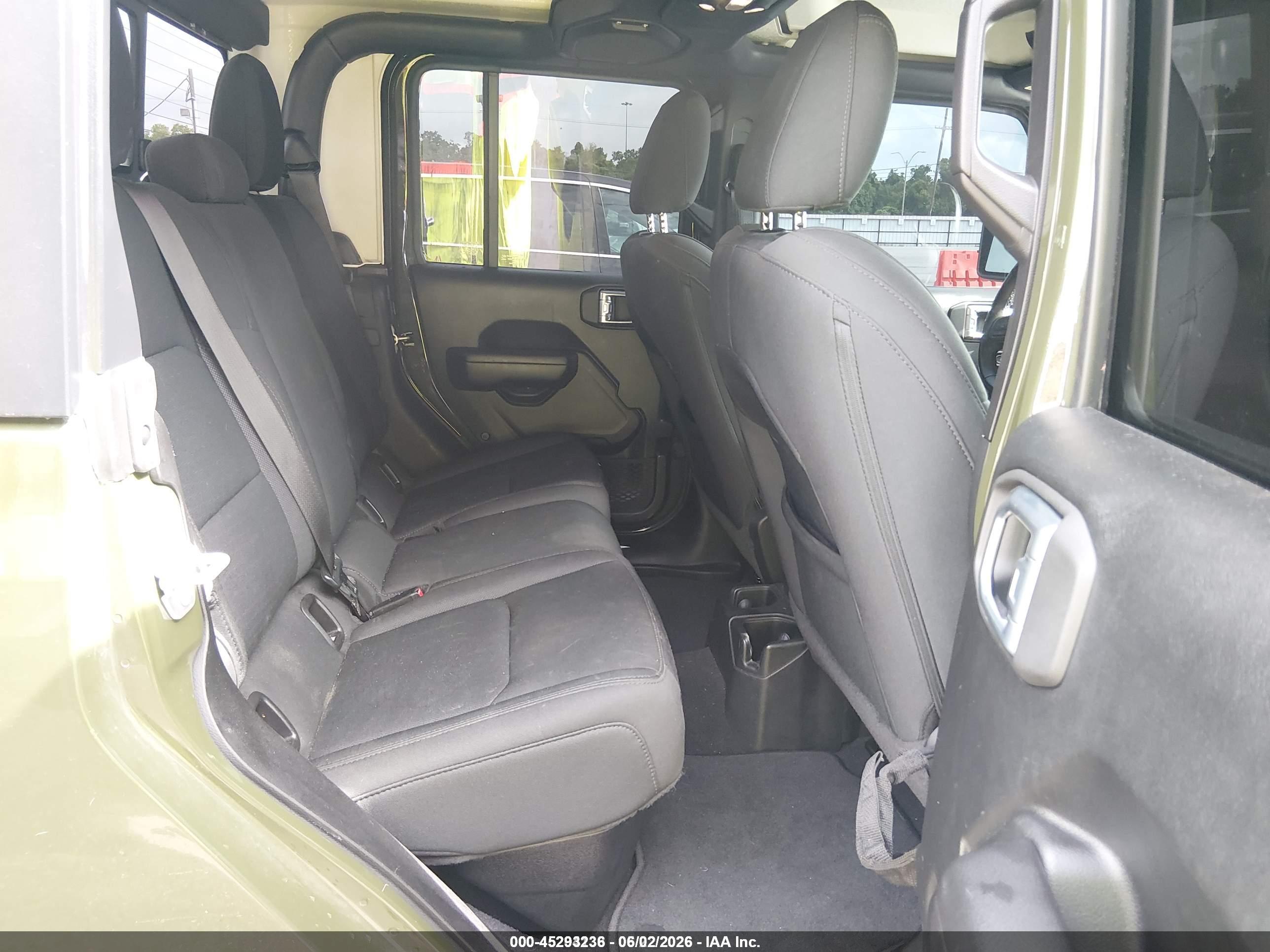 JEEP GLADIATOR image 8