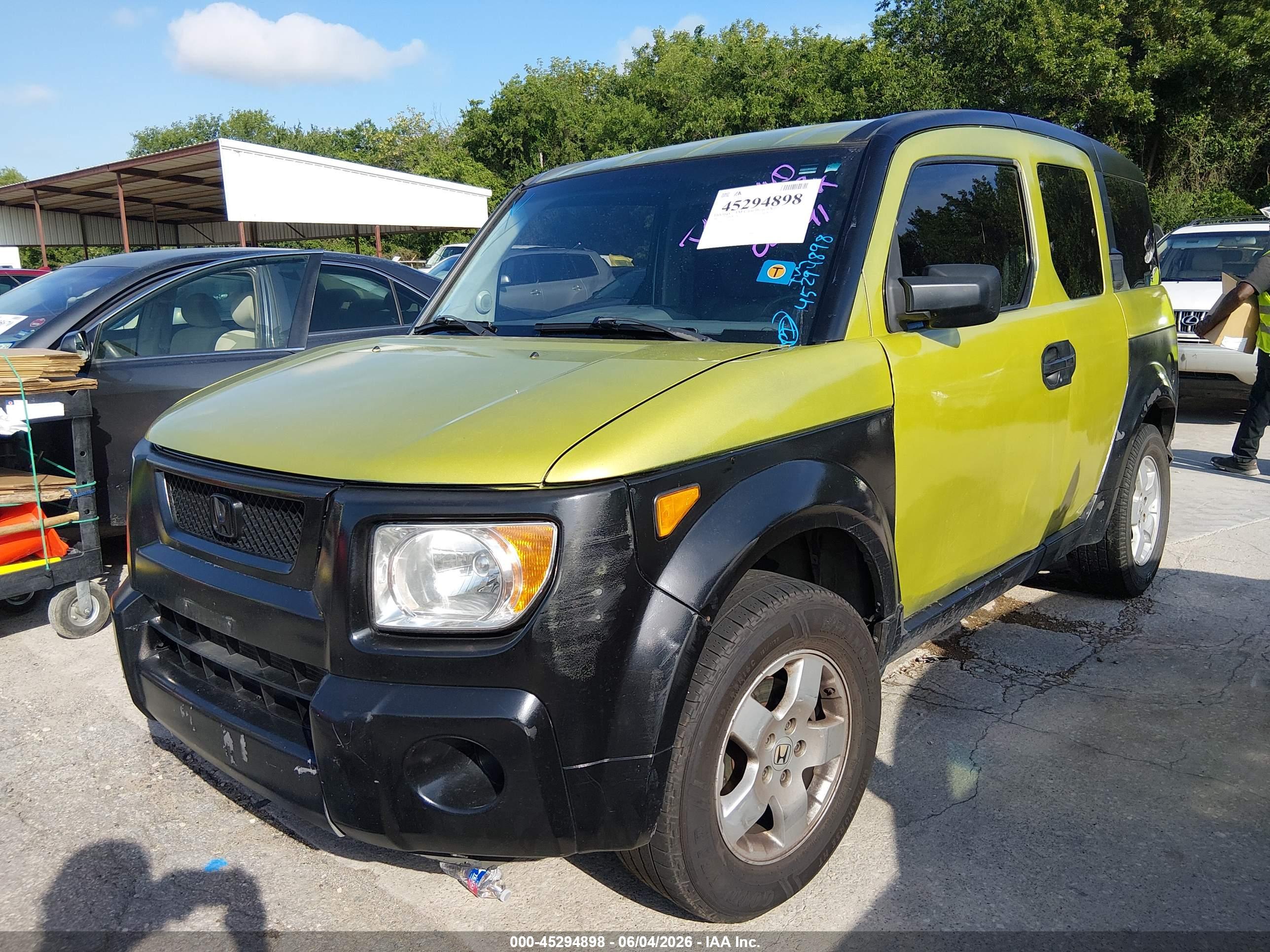 HONDA ELEMENT image 2