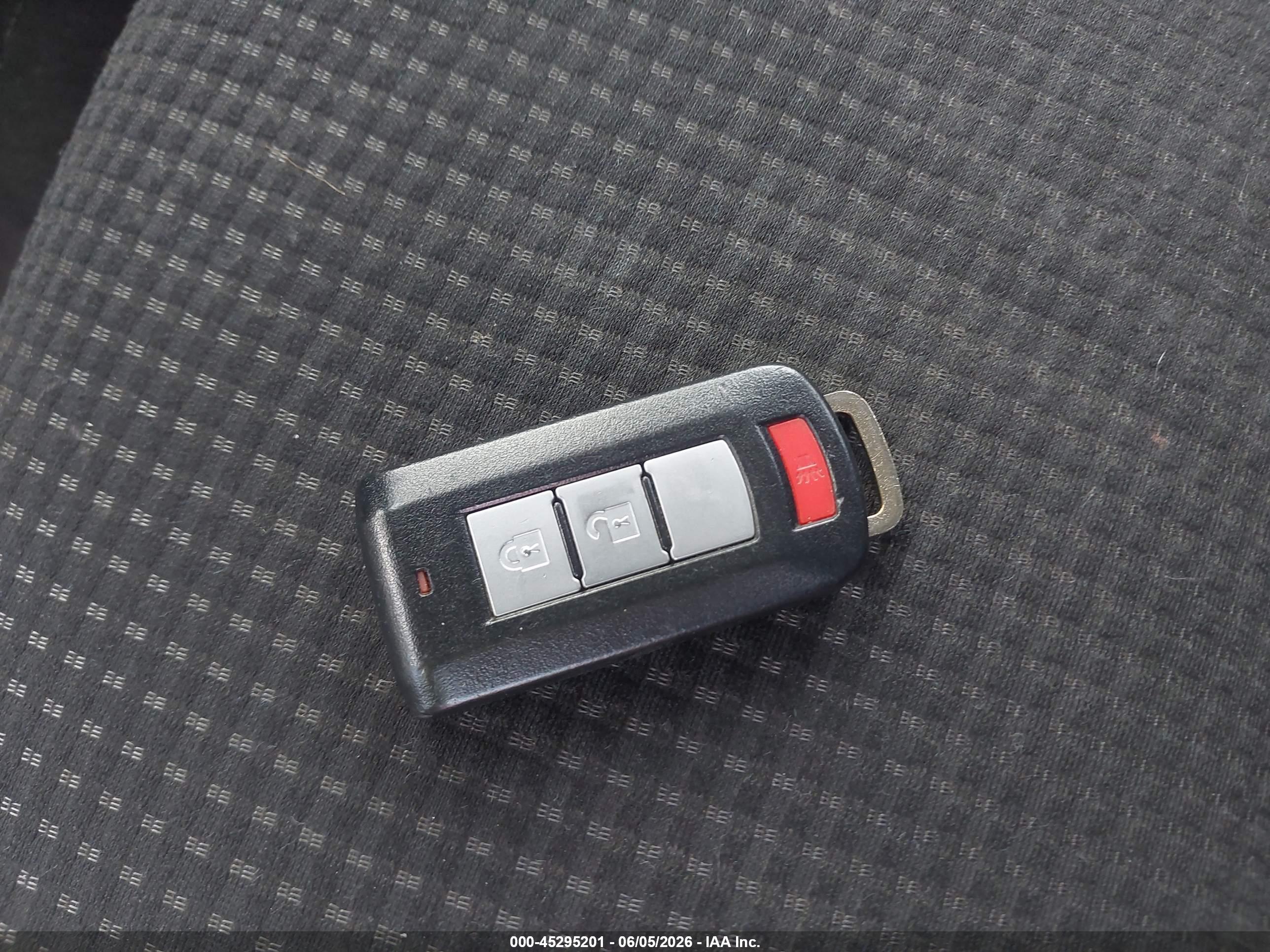 MITSUBISHI MIRAGE image 11