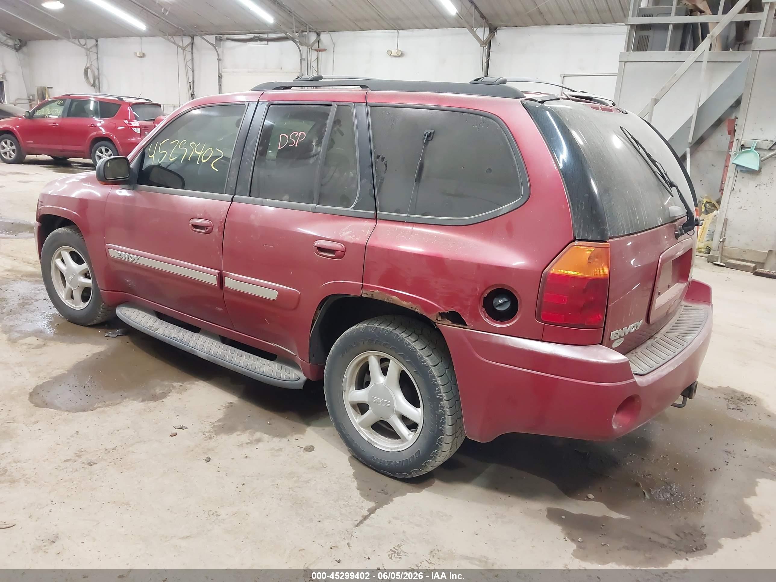 GMC ENVOY image 3