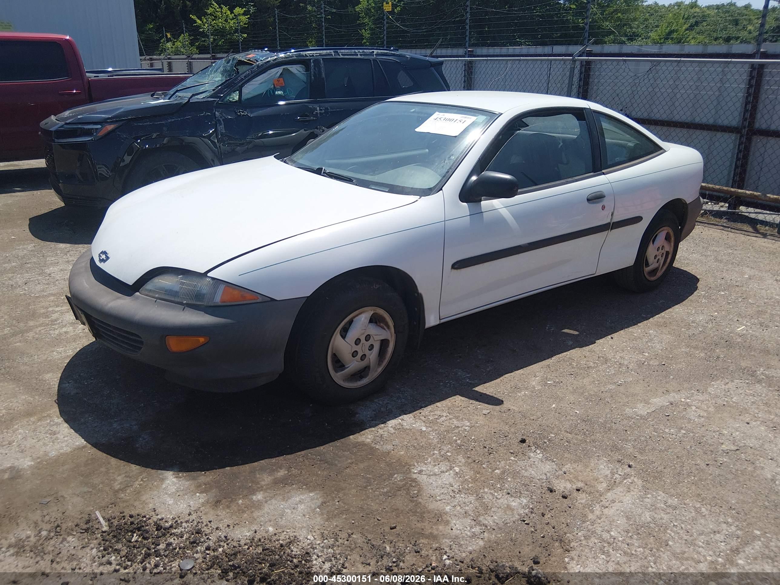 CHEVROLET CAVALIER image 2
