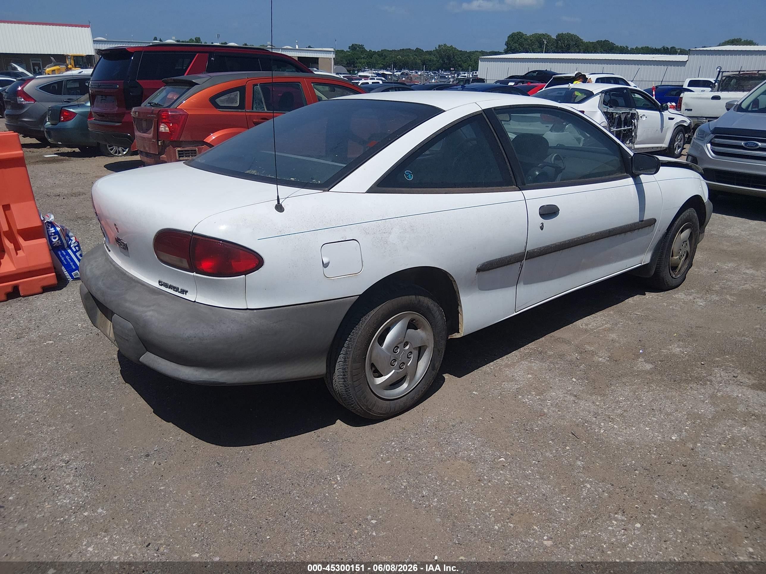 CHEVROLET CAVALIER image 4