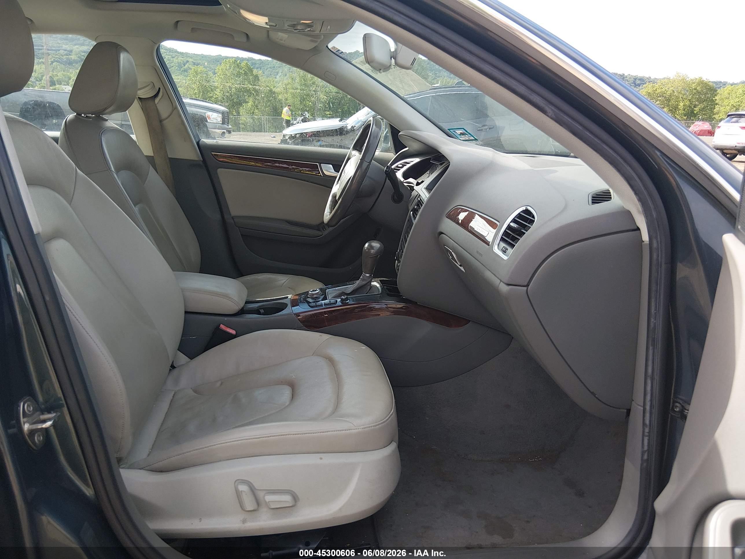 AUDI A4 image 5