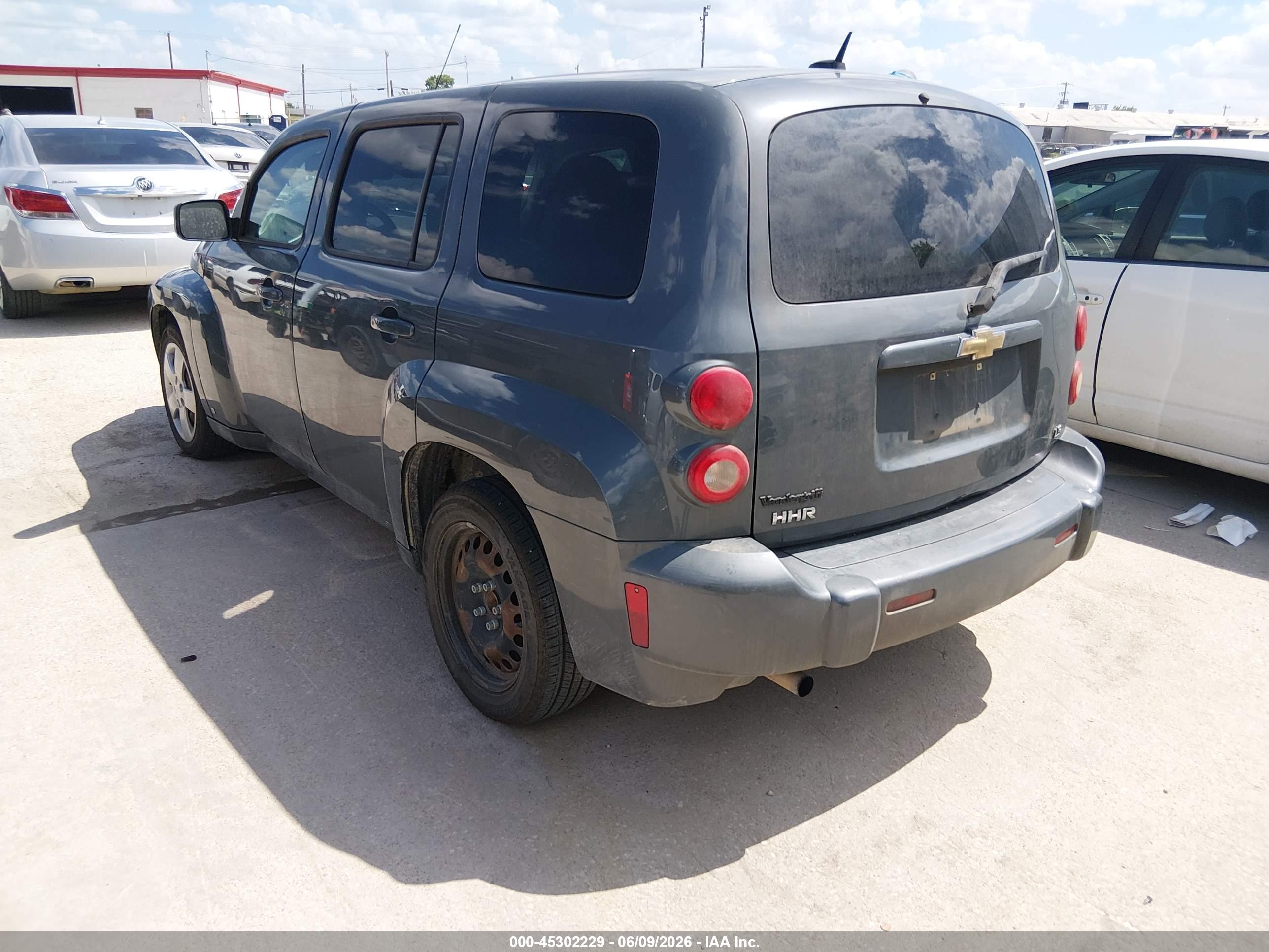 CHEVROLET HHR image 3