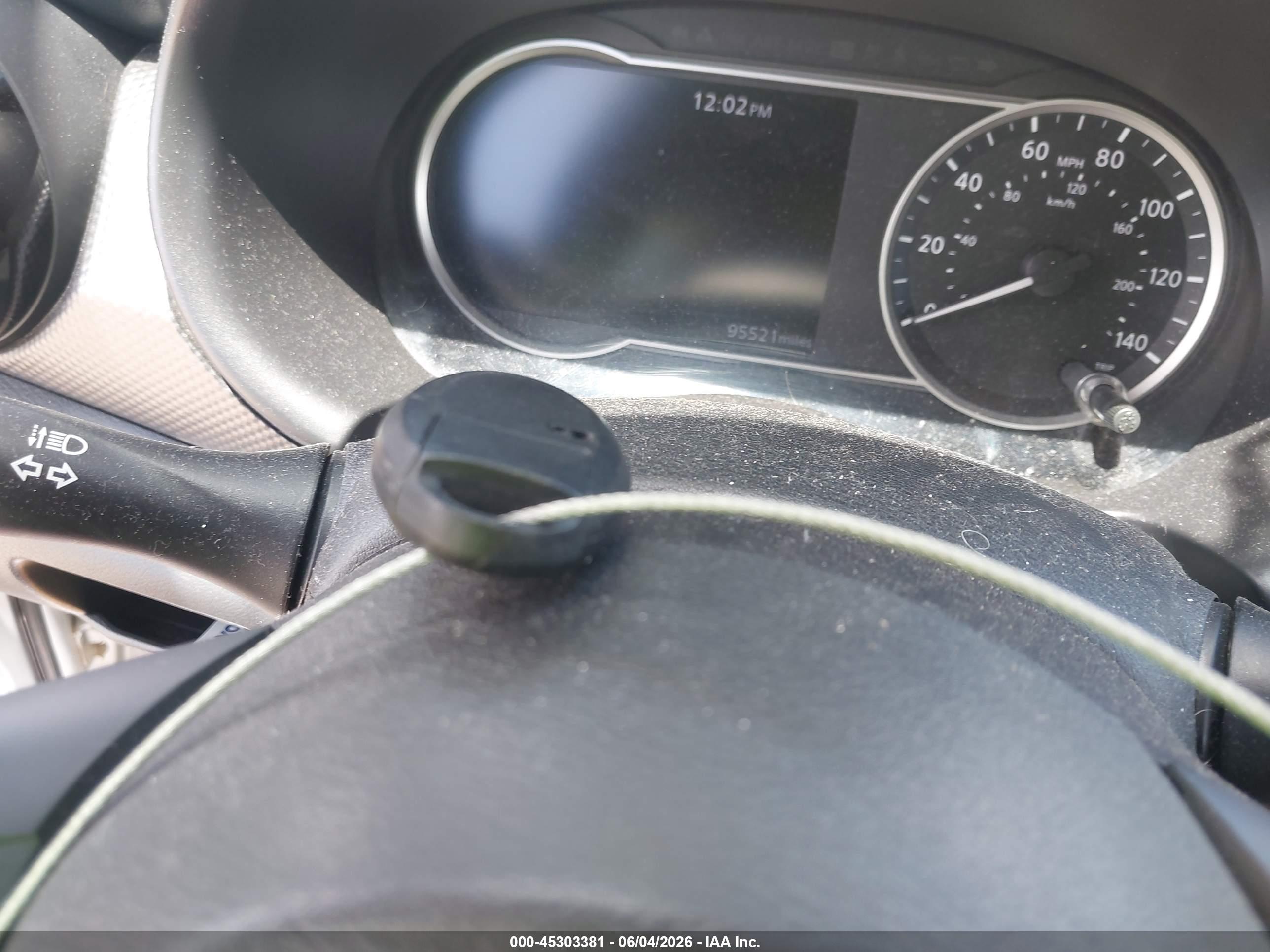 NISSAN KICKS image 11