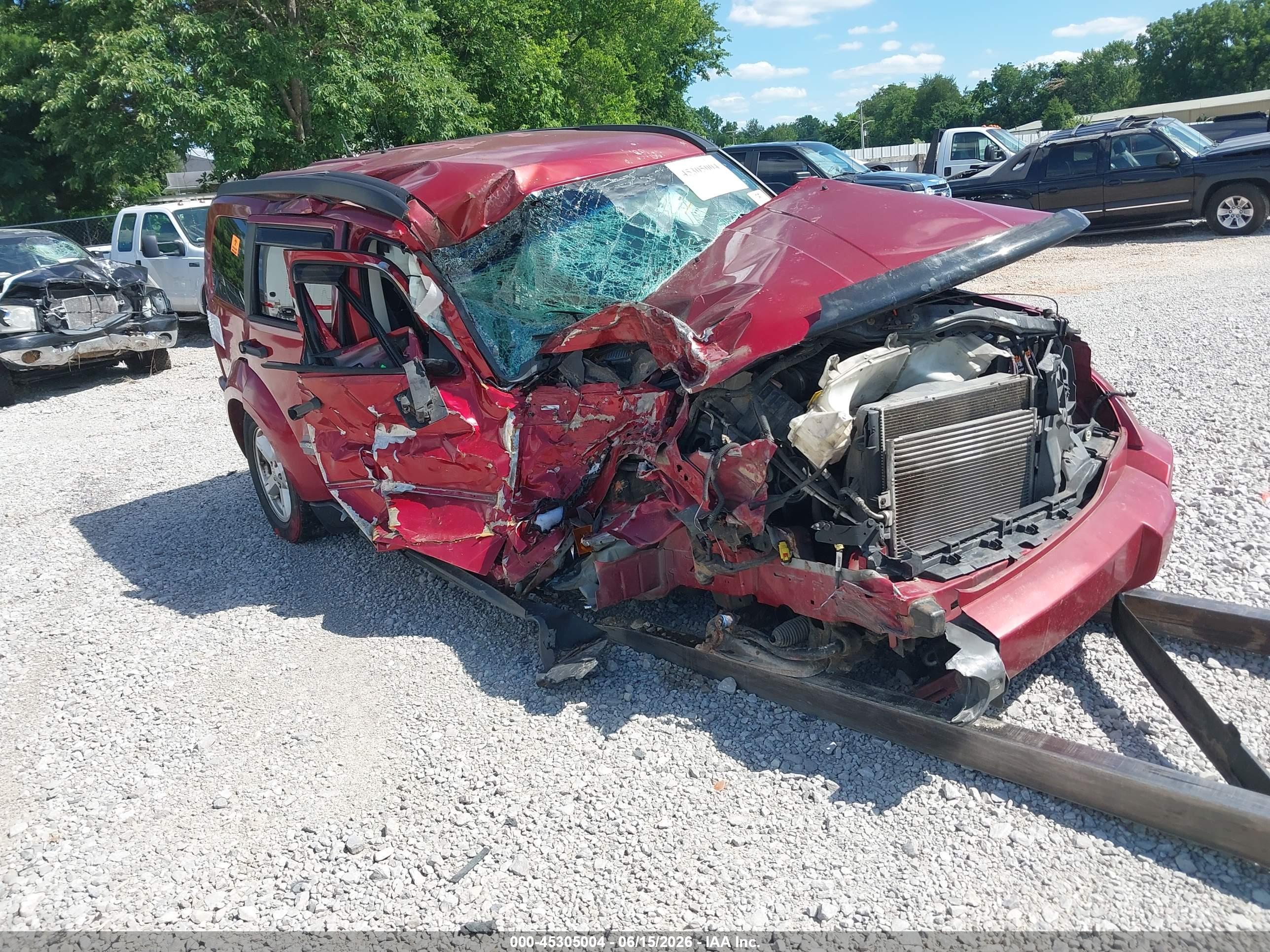 DODGE NITRO image 6