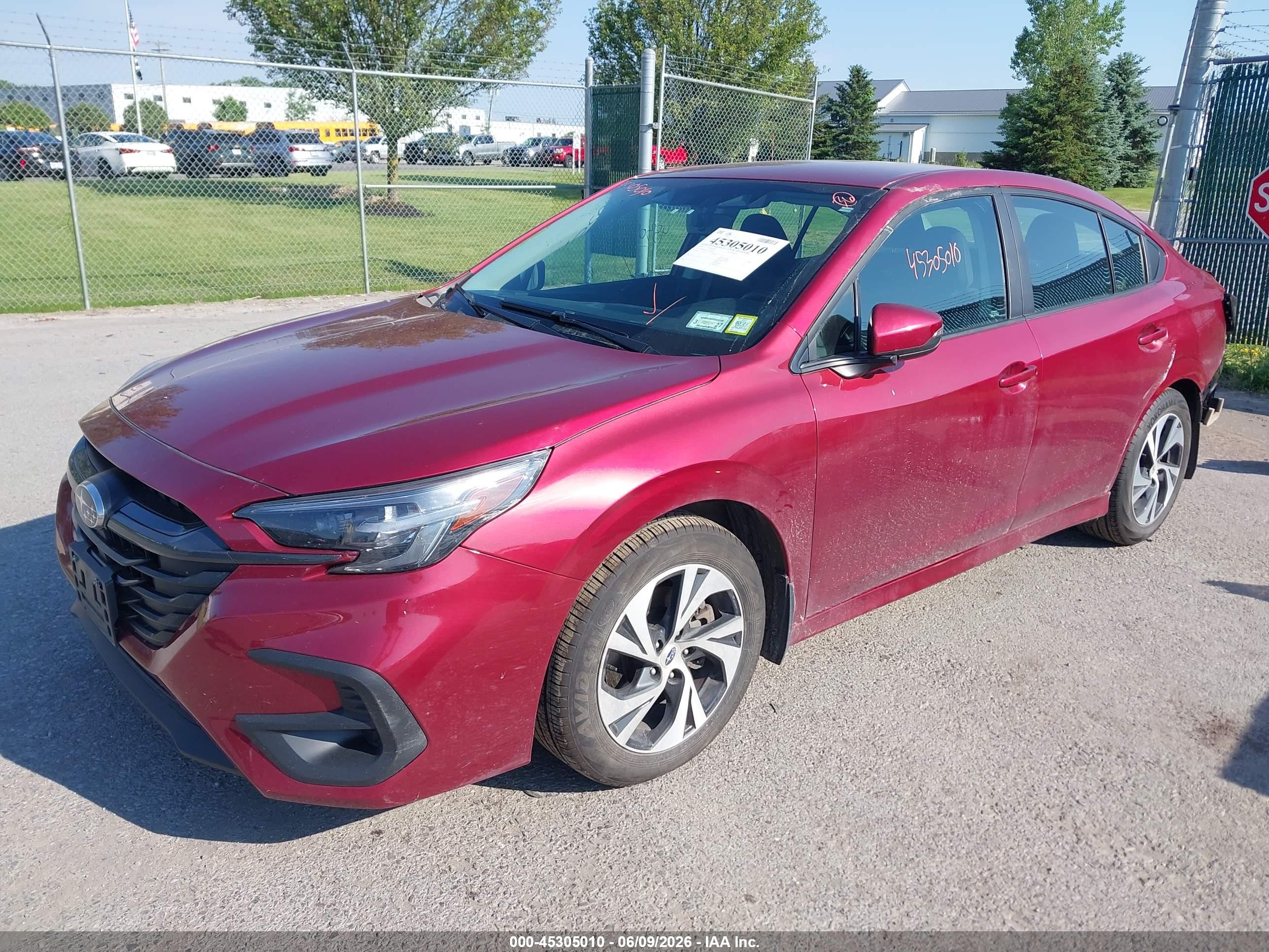 SUBARU LEGACY image 2