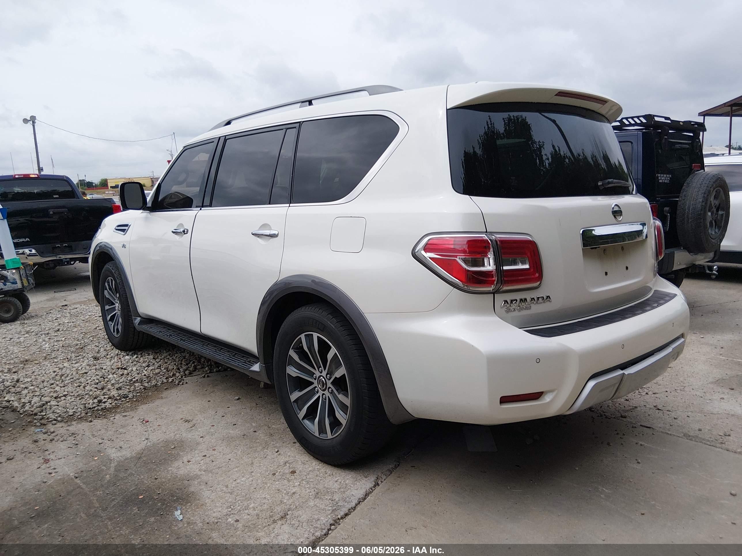 NISSAN ARMADA image 3
