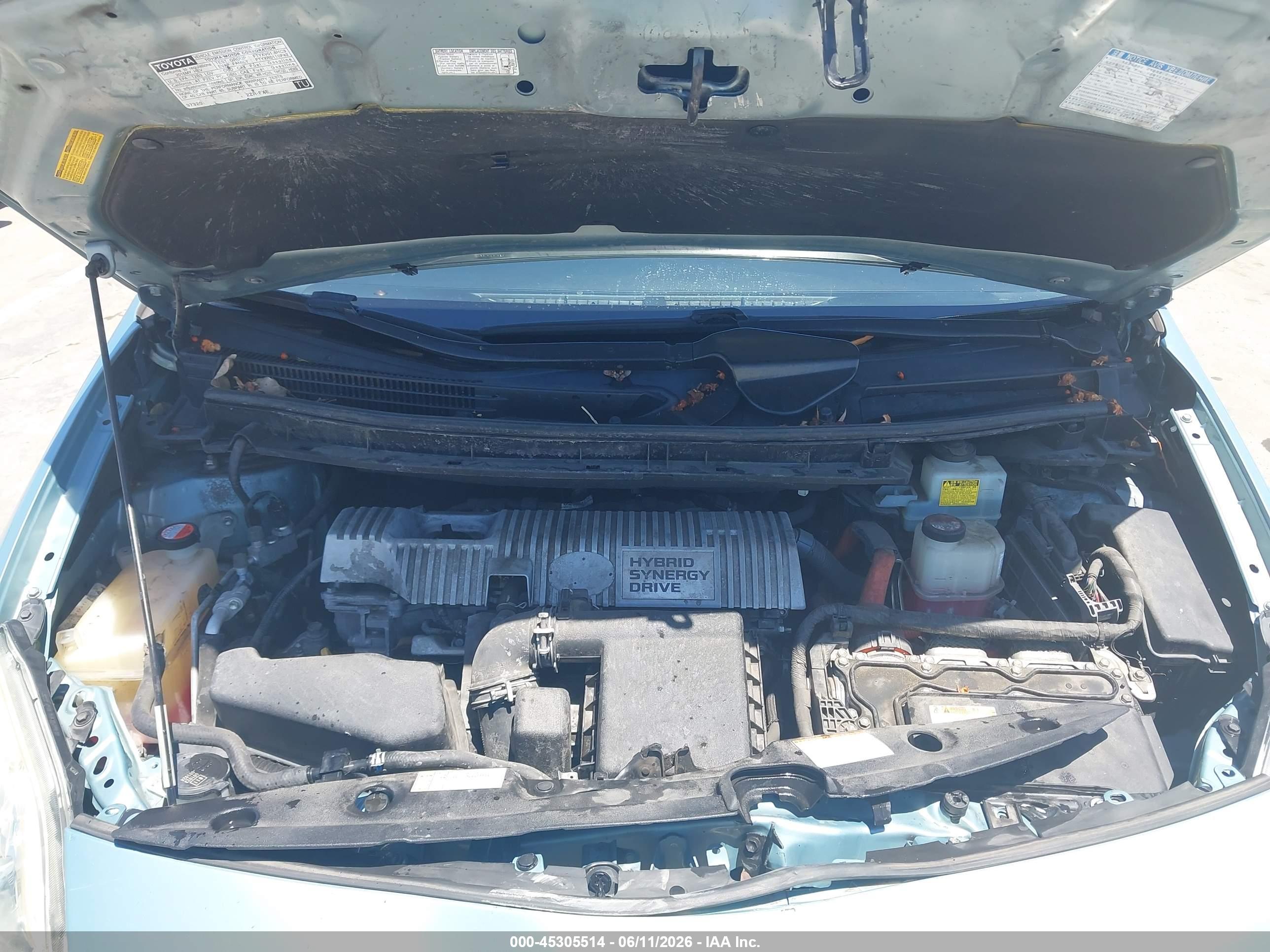 TOYOTA PRIUS image 10