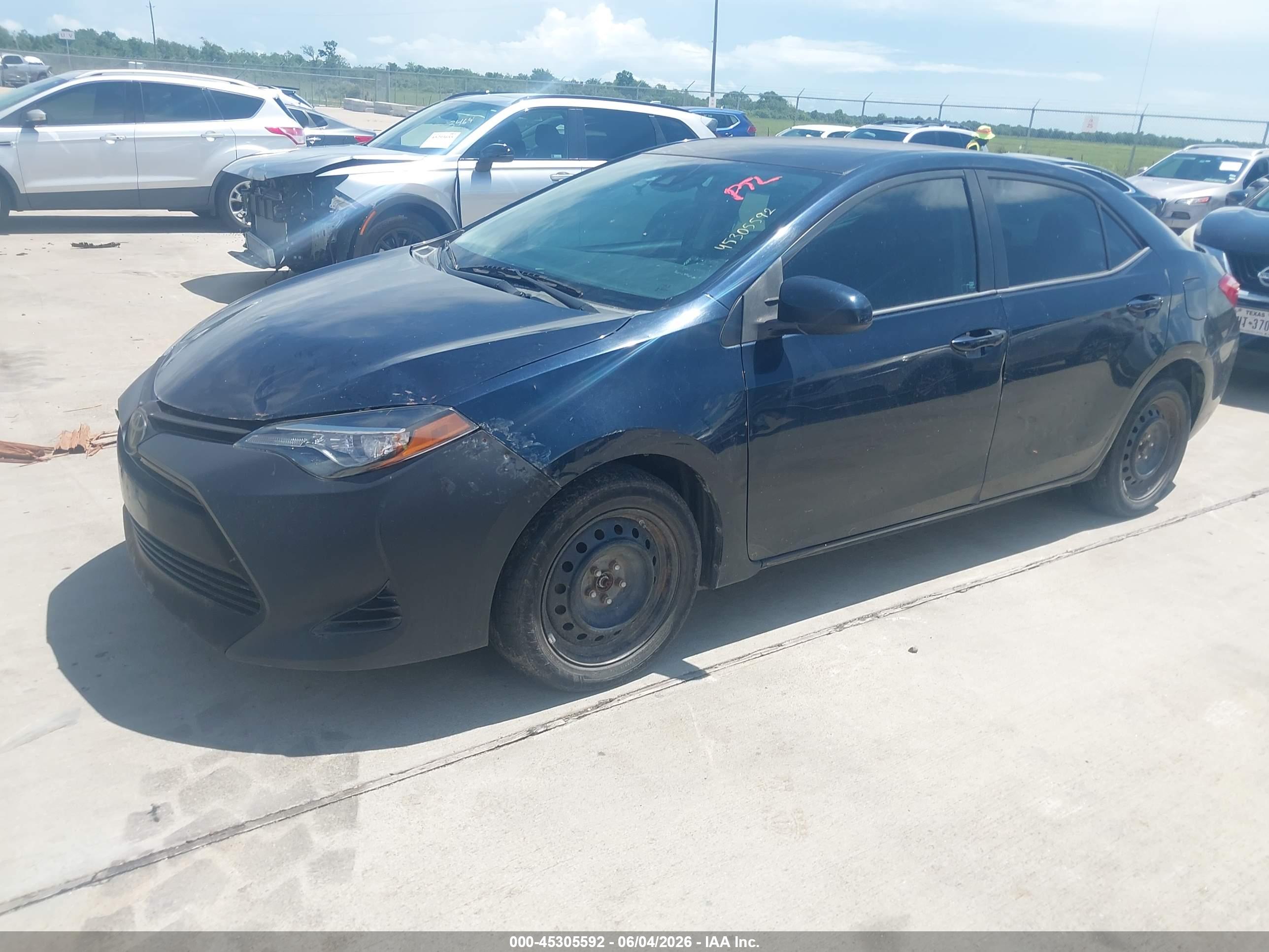 TOYOTA COROLLA image 2
