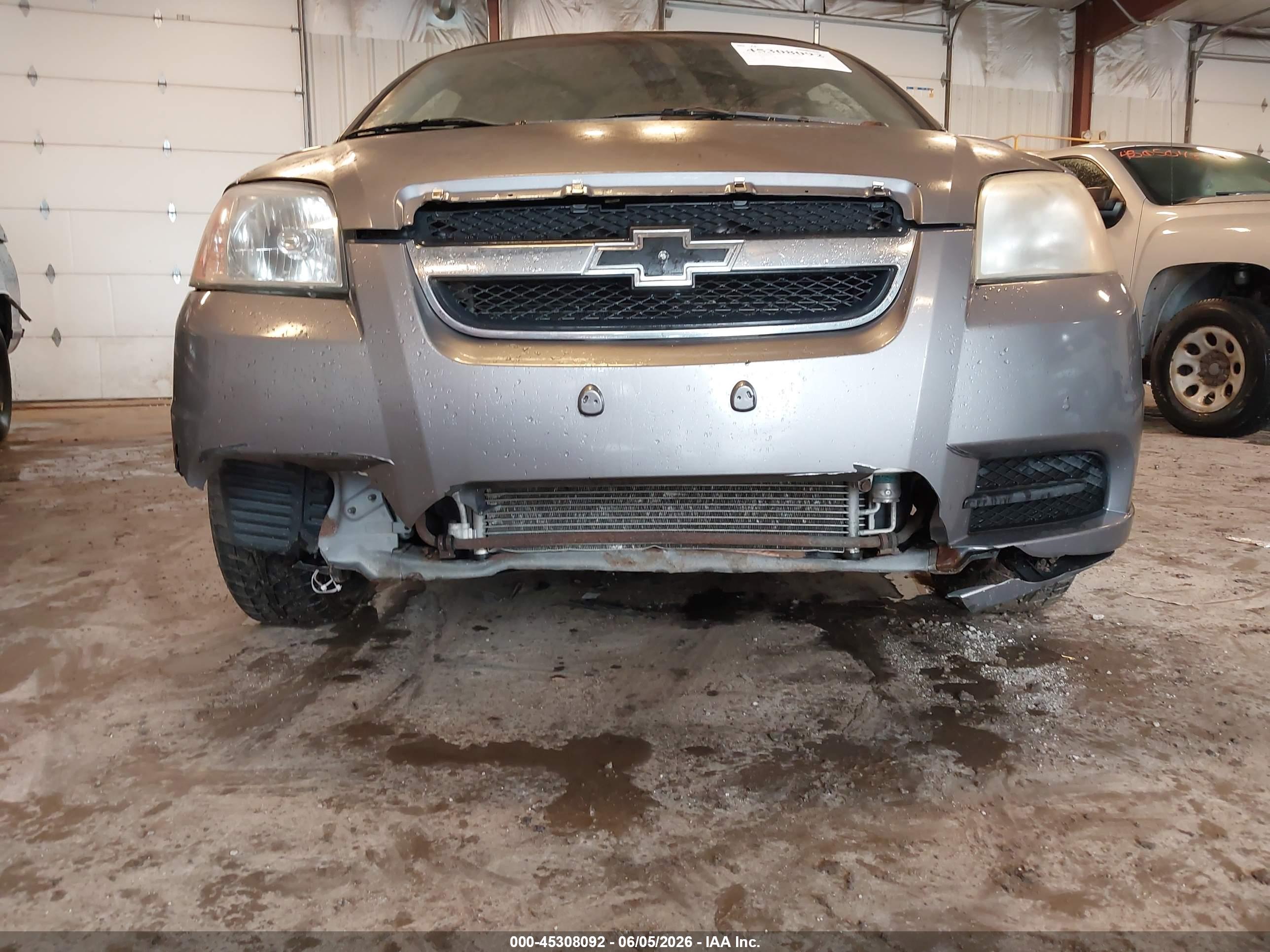 CHEVROLET AVEO image 6