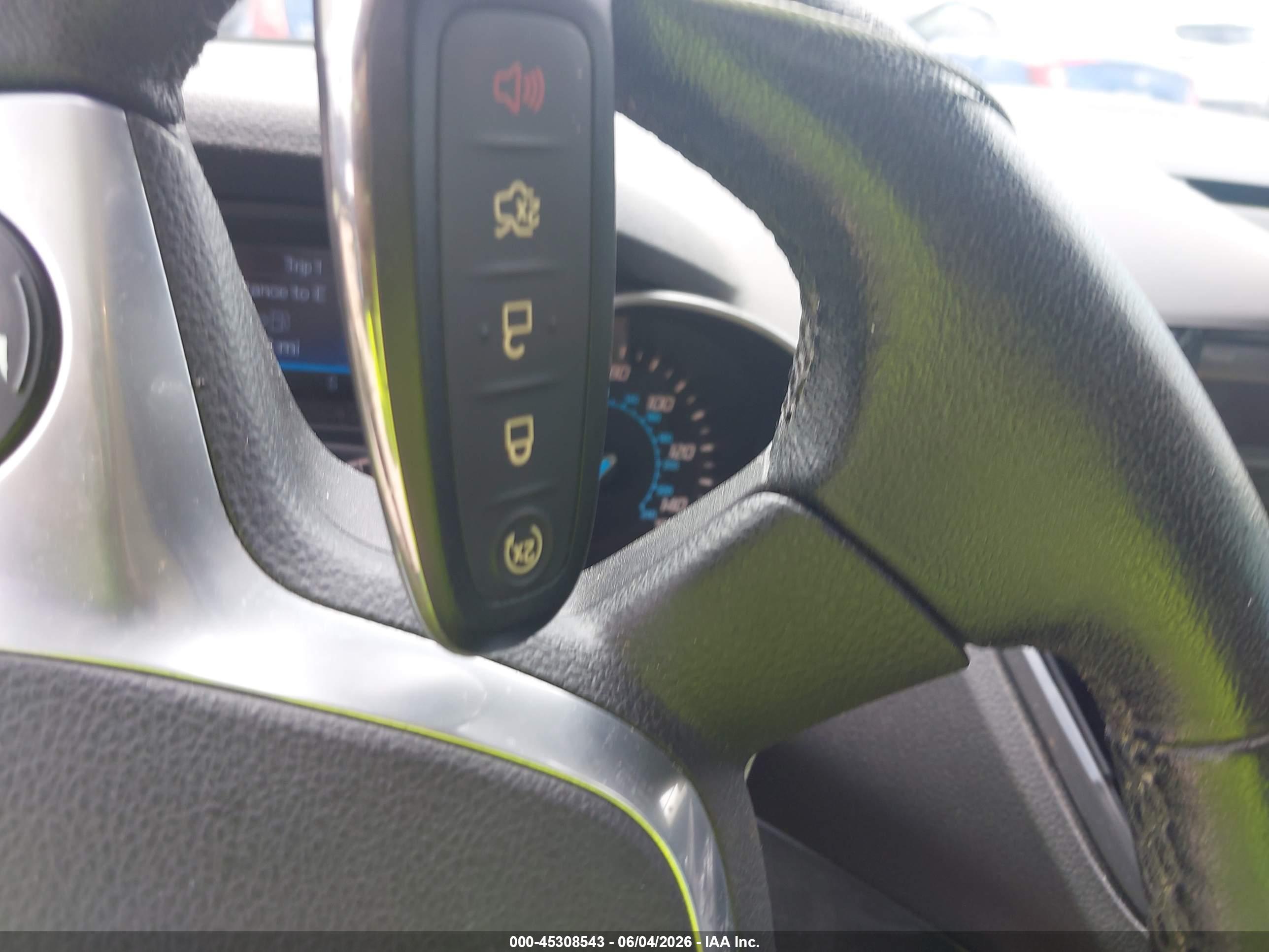 FORD ESCAPE image 11